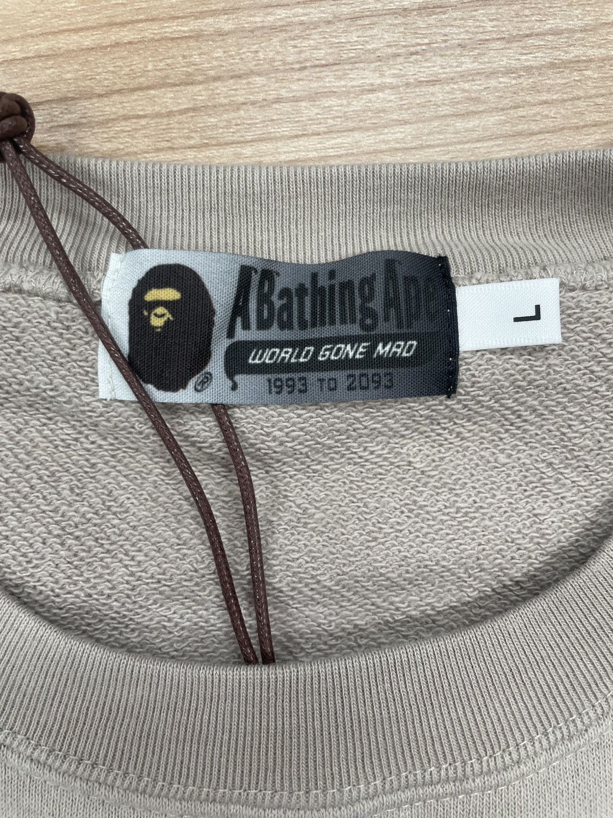 Bape BAPE COLLEGE GRADATION S/S SWEAT CREWNECK Size US L / EU 52-54 / 3 - 4 Thumbnail