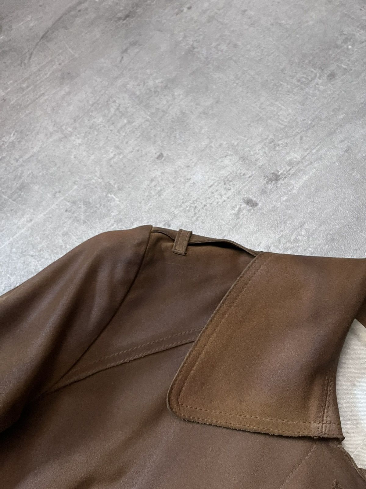 Miu Miu Miu Miu vintage sude leather brown trench coat rare Size L / US 10 / IT 46 - 10 Thumbnail