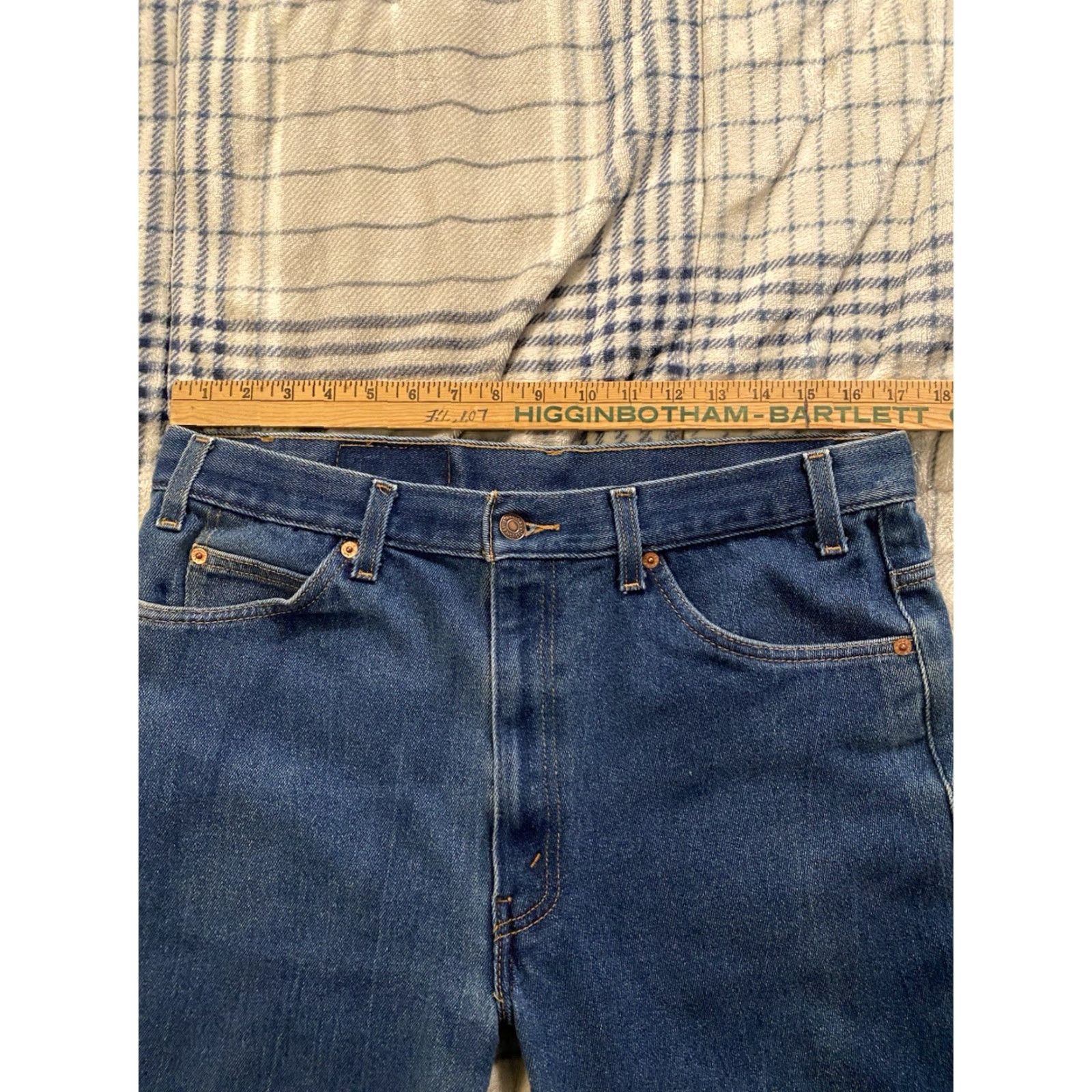 Levi's VINTAGE Levi’s Jeans 517 Boot Cut 34x29 Regular Unisex Adults Blue 90s Cowboy USA Jeans Size US 34 / EU 50 - 5 Thumbnail