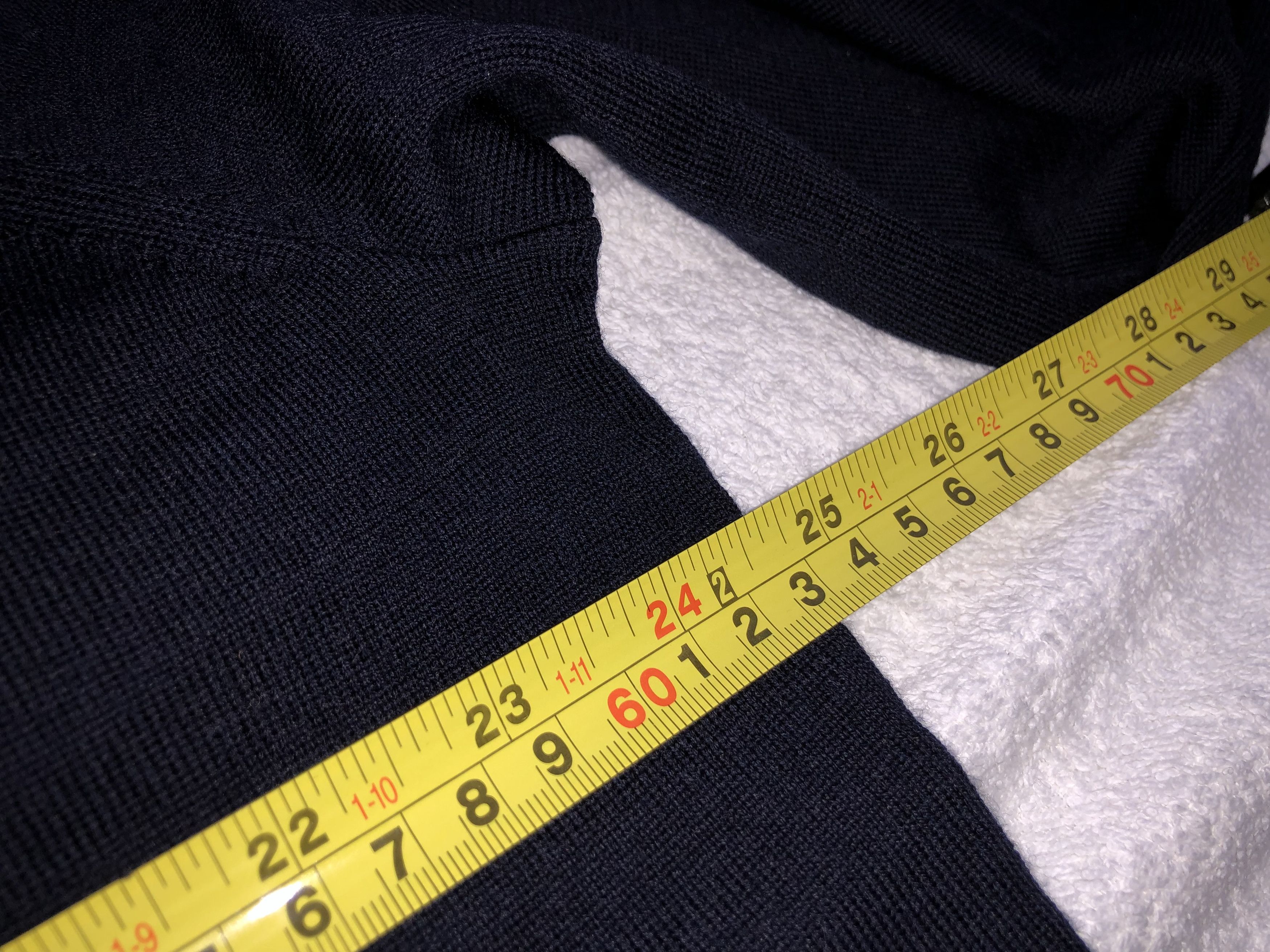 Hugo Boss Virgin wool sweater Size US XXL / EU 58 / 5 - 6 Thumbnail