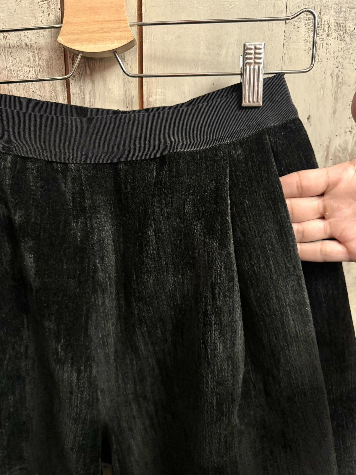 Damir Doma Damir Doma black heavy velvet pod shorts 36 wo Size 26" / US 2 / IT 38 - 8 Thumbnail