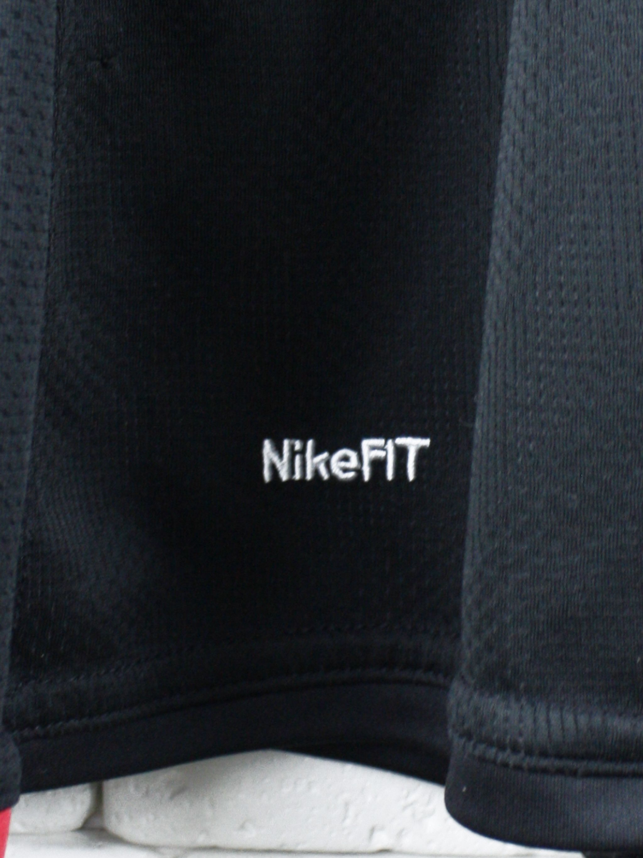 Nike Manchester United Nike Long Sleeve Ronaldo #7 AIG Sponsor Size US XL / EU 56 / 4 - 7 Thumbnail