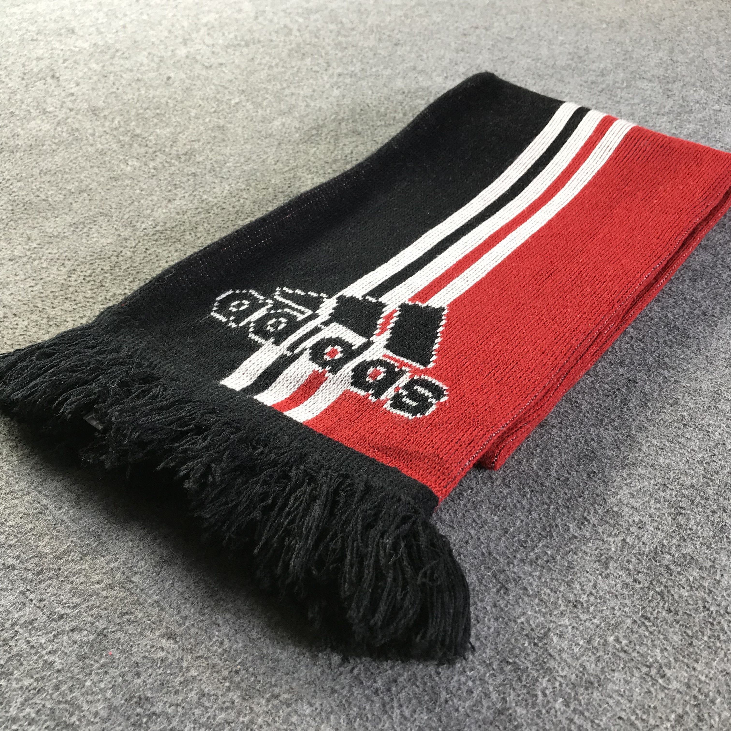 Adidas AC Milan Scarf / Muffler / Neckwear SS1542 Size ONE SIZE - 3 Thumbnail