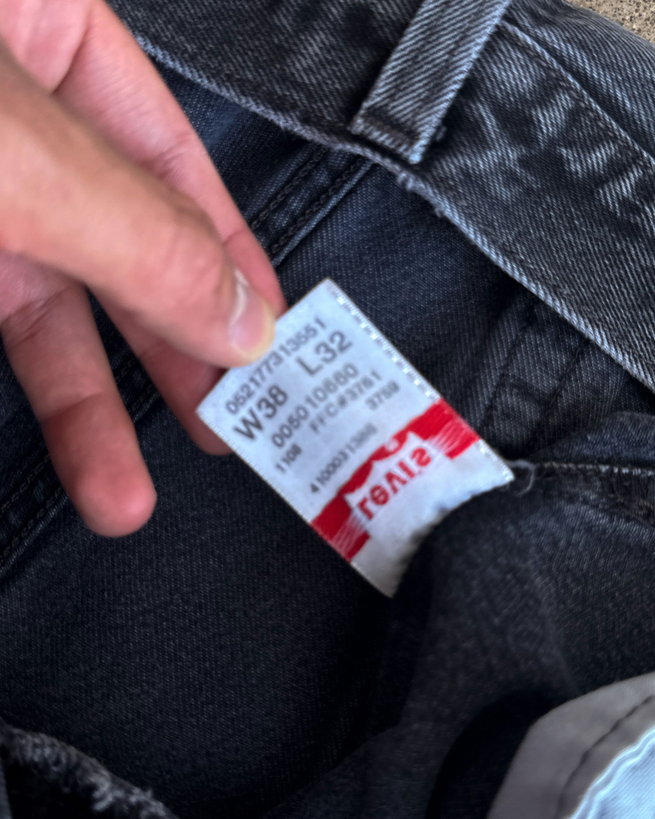 Levi's Vintage Levi's 501 Jeans Faded Black Men's 36 Released Hem Size US 36 / EU 52 - 5 Thumbnail