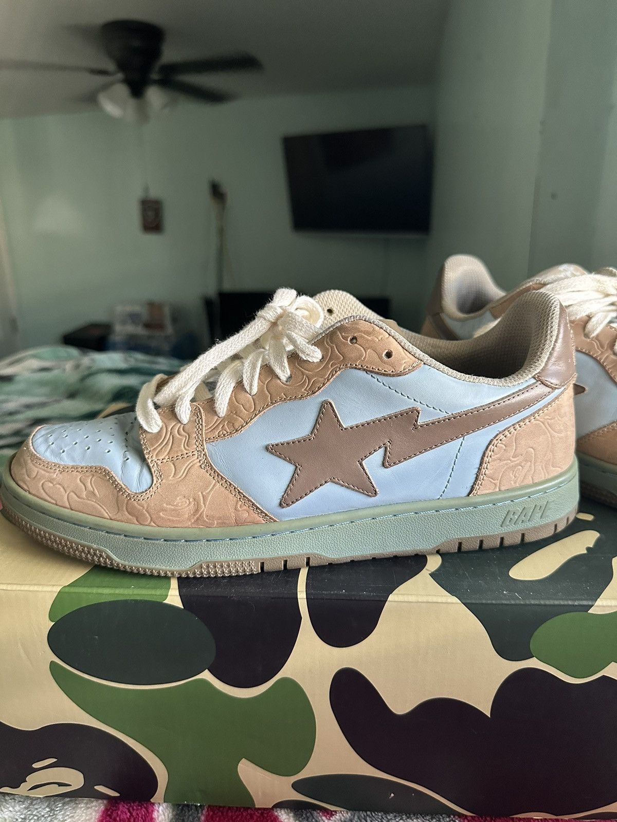 image of Bape Ska8 Shoes in Beige, Men's (Size 9)