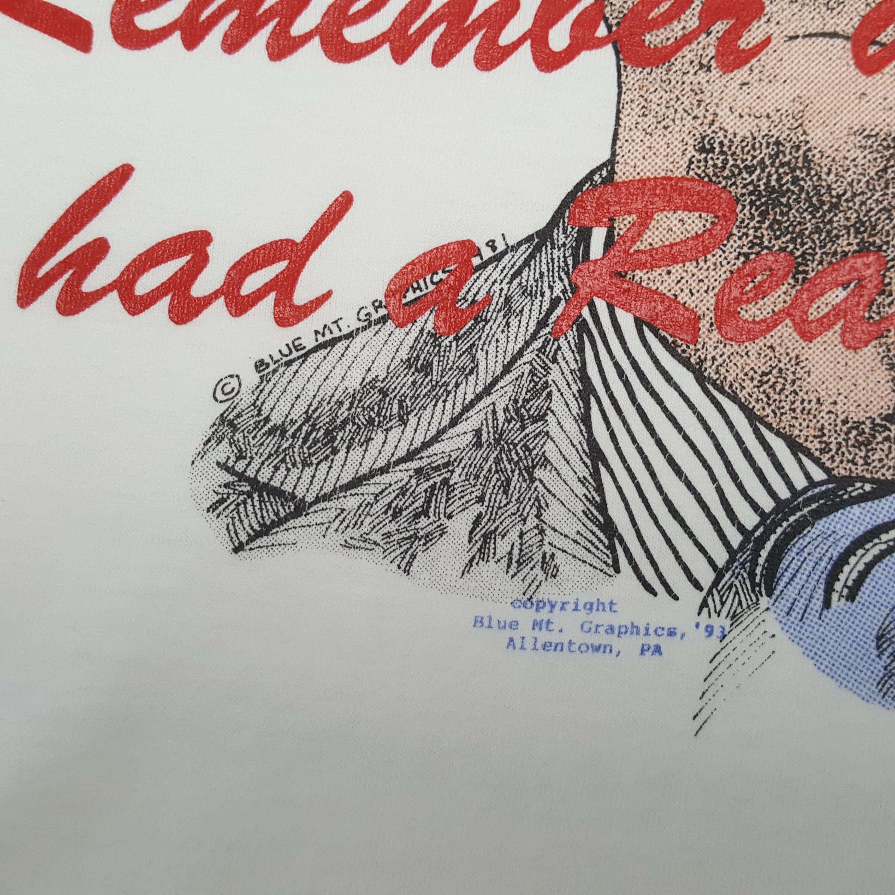 Fruit Of The Loom Ronald Reagan President Vintage Tshirt RR28 Size US L / EU 52-54 / 3 - 6 Thumbnail
