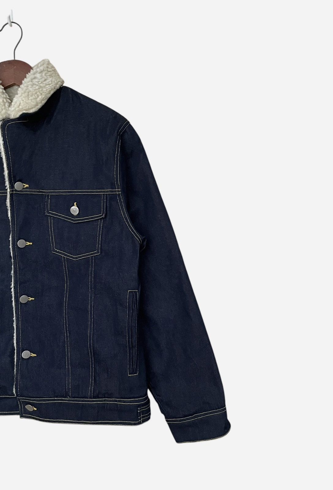 Japanese Brand Vintage Japanese Brand J Success Fur Denim Jacket 2000s Size US L / EU 52-54 / 3 - 4 Thumbnail
