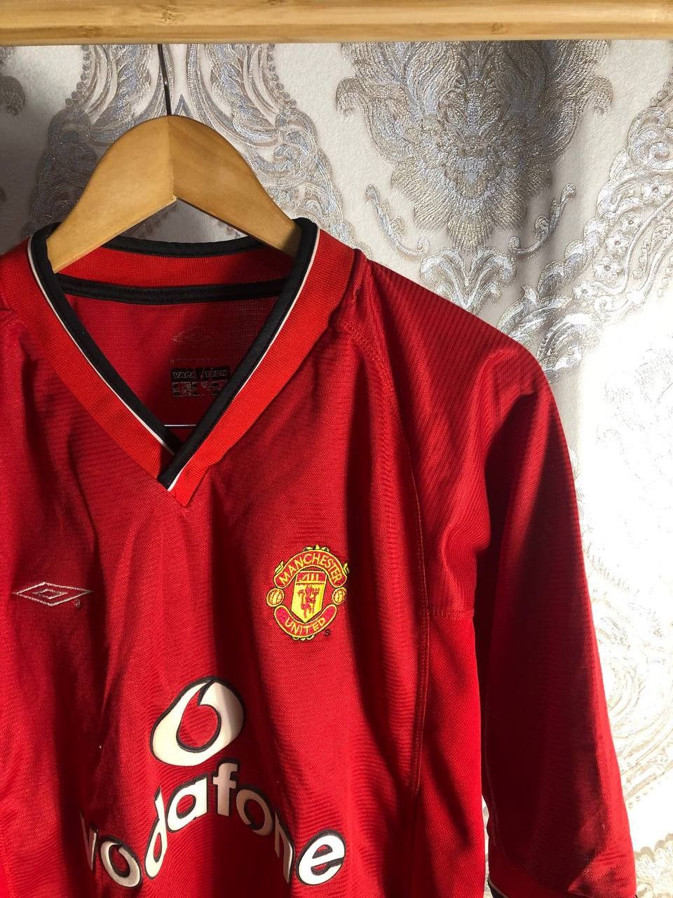 Umbro × Vintage VERY RARE UMBRO FC MANCHESTER UNITED ENGLAND SOCCER JERSEY Size US XL / EU 56 / 4 - 3 Thumbnail