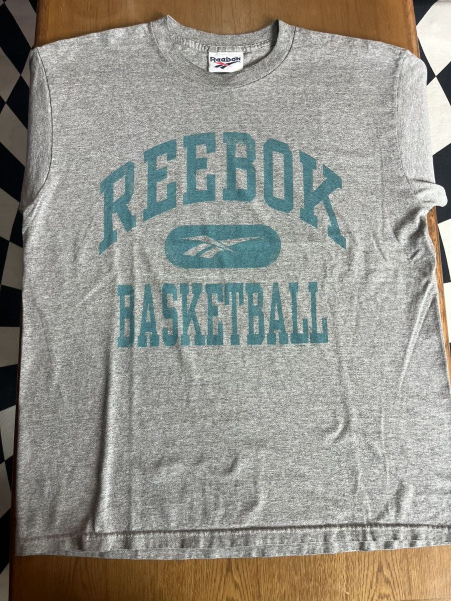 Reebok Vijtage REEBOK BasketBall 90’s Tshirt Size US XL / EU 56 / 4 - 7 Thumbnail