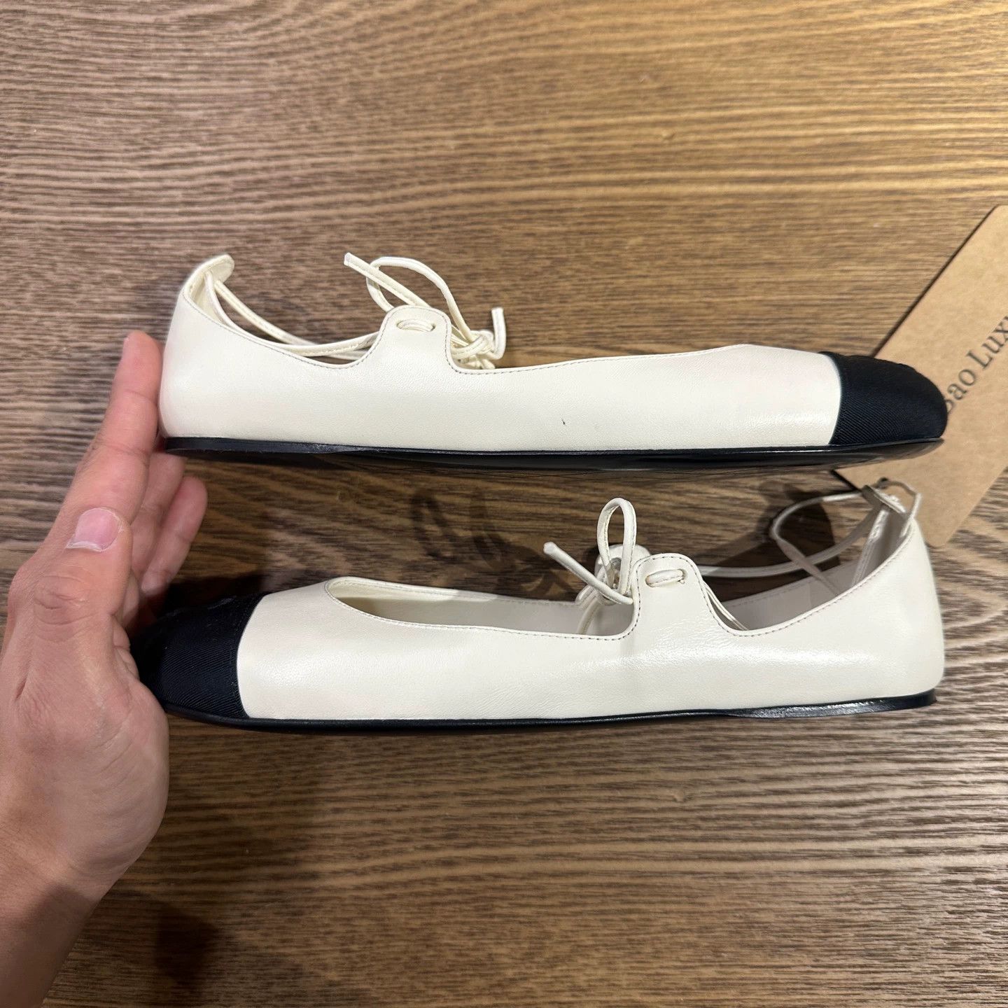 Chanel Chanel 25P Colorblock Logo Mary Janes 36.5 Size US 6 / IT 36 - 3 Thumbnail