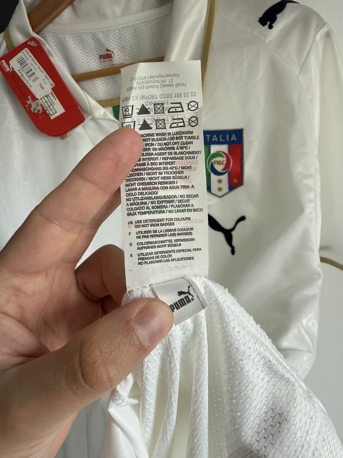 Puma 2007-08 Italy Away Shirt Size US L / EU 52-54 / 3 - 7 Thumbnail
