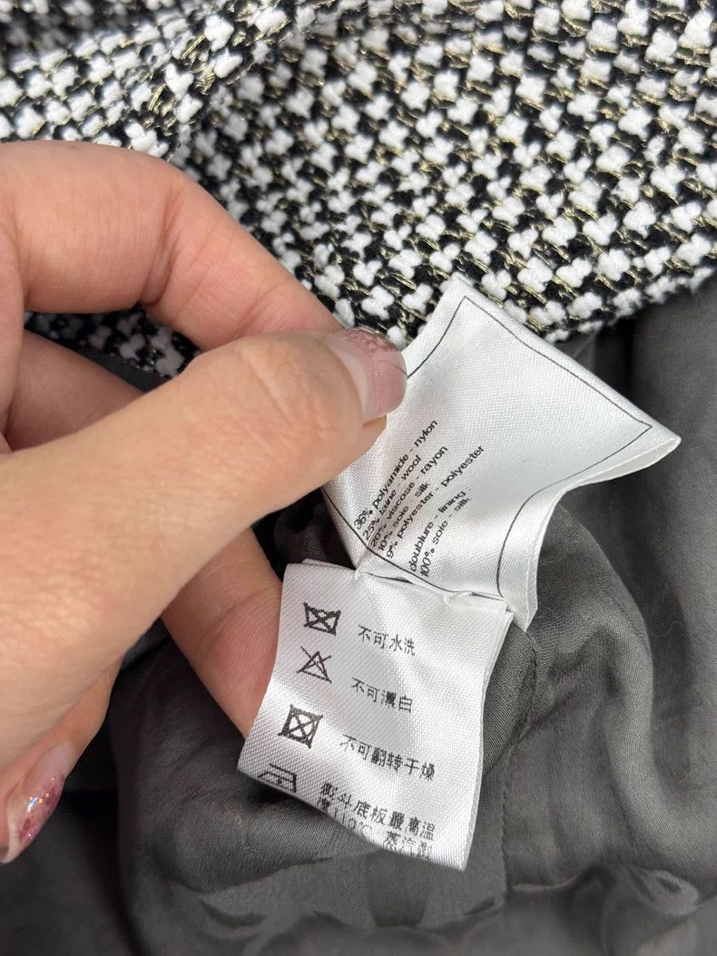 Chanel Chanel Mumbai series small stand-up collar gem button twee Size XS / US 0-2 / IT 36-38 - 8 Thumbnail