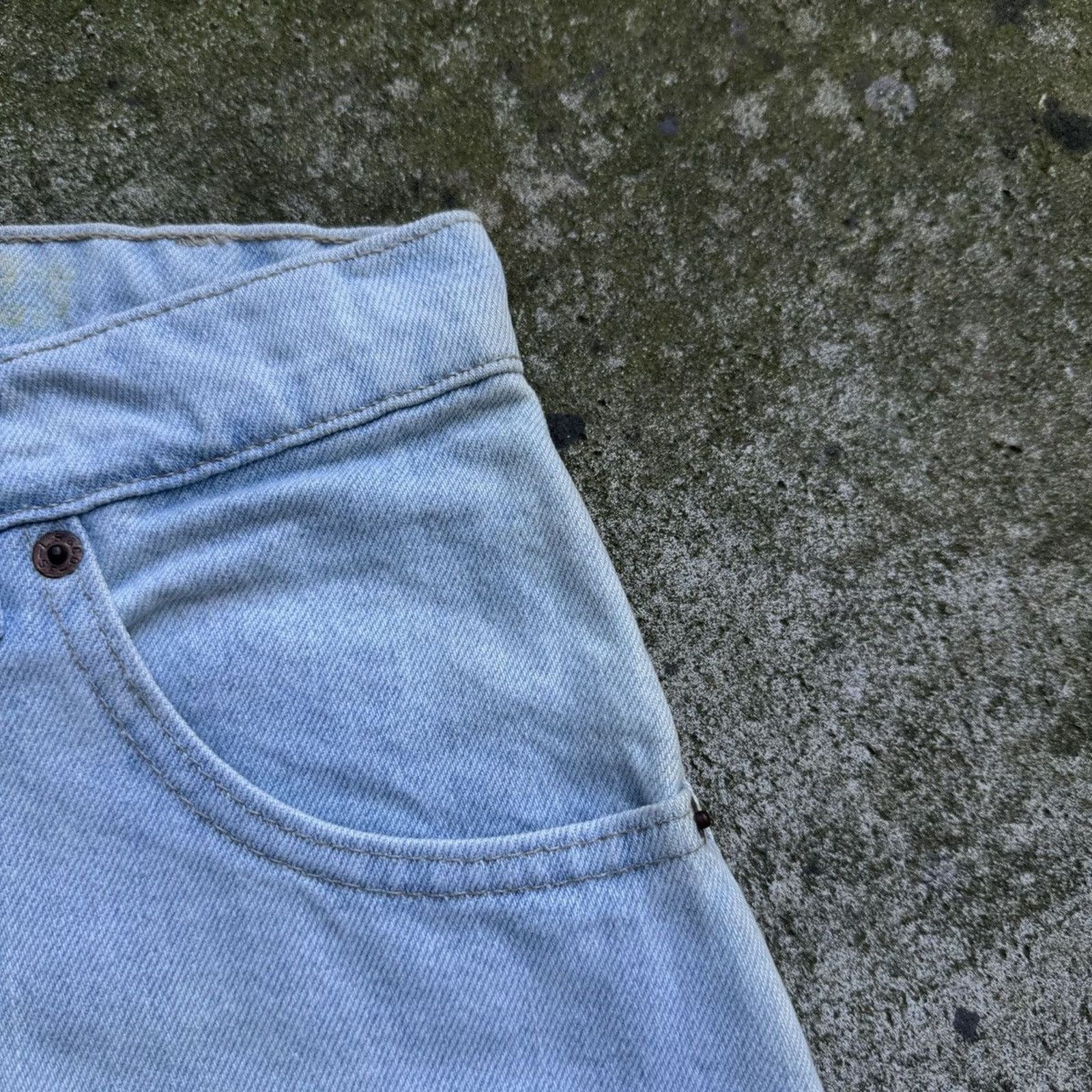 Levi's VINTAGE 90s LEVI’S 560 MADE IN USA LOOSE TAPERED DENIM JEANS Size US 27 - 11 Thumbnail