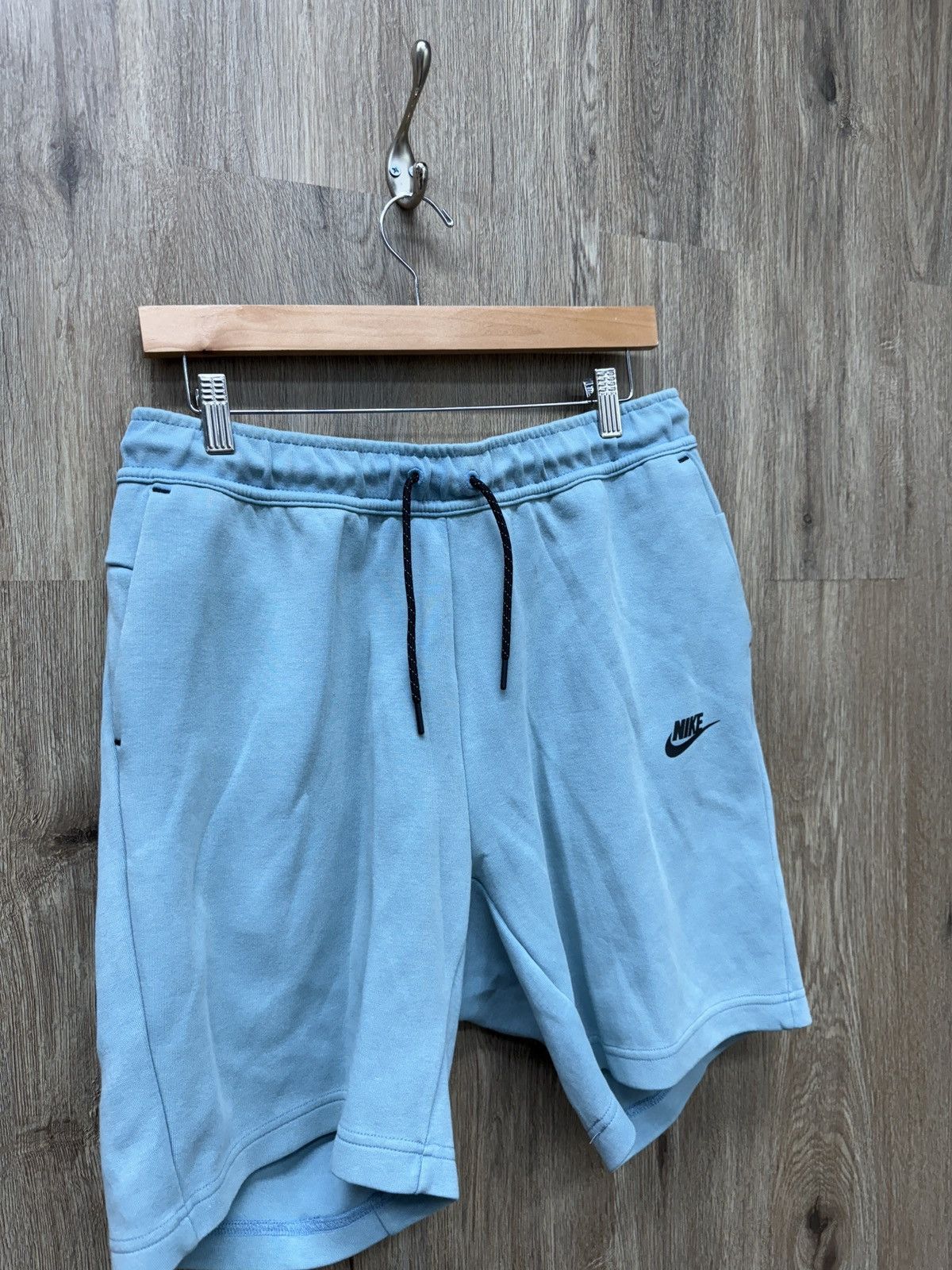 Nike Nike Tech Blue Shorts Size US 32 / EU 48 - 2 Thumbnail