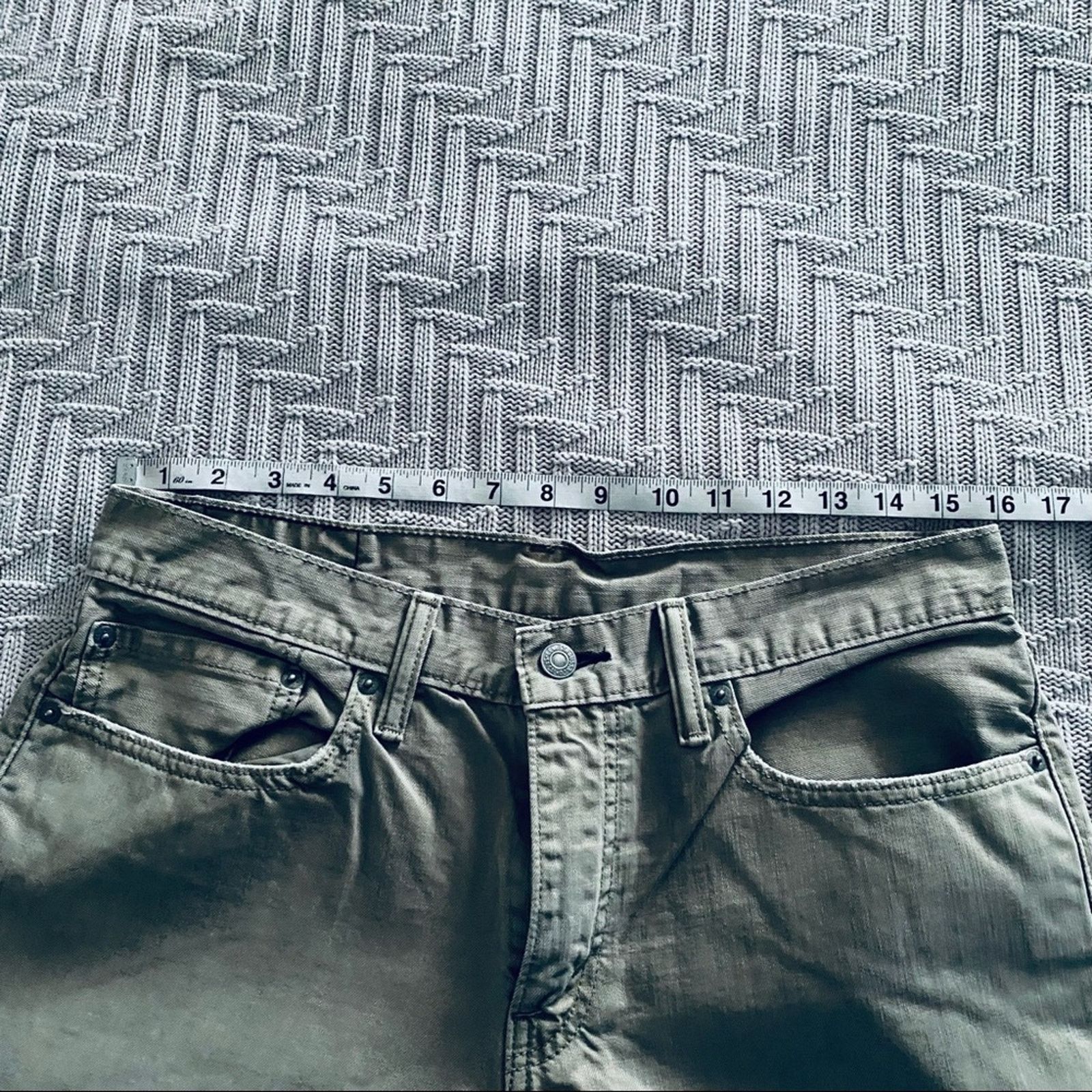 Levi's Levi's 514 khaki straight leg jeans Size US 32 / EU 48 - 6 Thumbnail