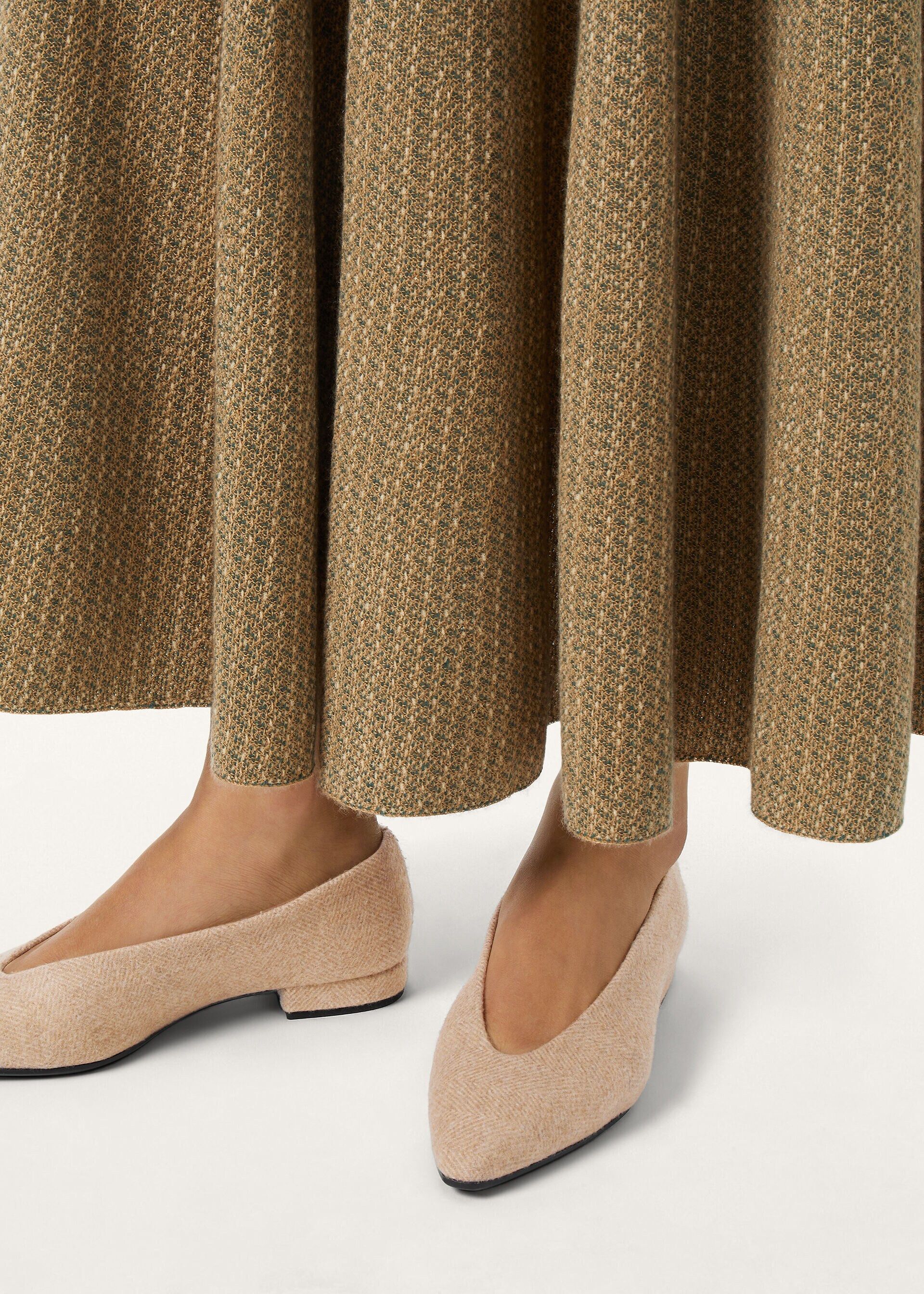 Loro Piana os11x0326 FAR1166 Rebecca Ballet Flats in Light Brown Size US 9 / IT 39 - 2 Thumbnail