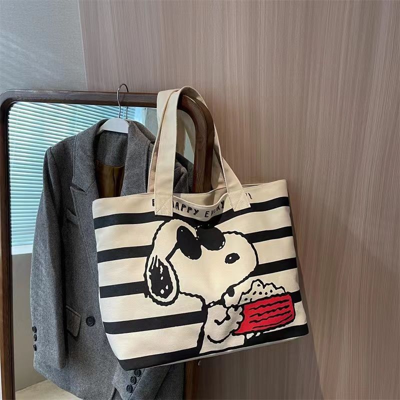 Japanese Brand Snoopy Cute Cartoon Tote Bag Size ONE SIZE - 5 Thumbnail