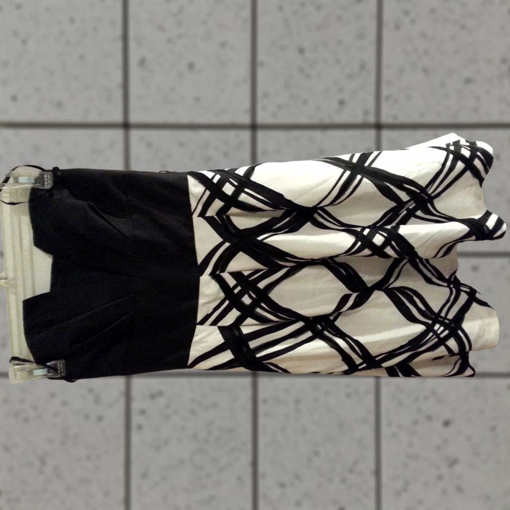 White House Black Market White House Black Market Dress Womens Black Size 0 Size XS / US 0-2 / IT 36-38 - 1 Thumbnail
