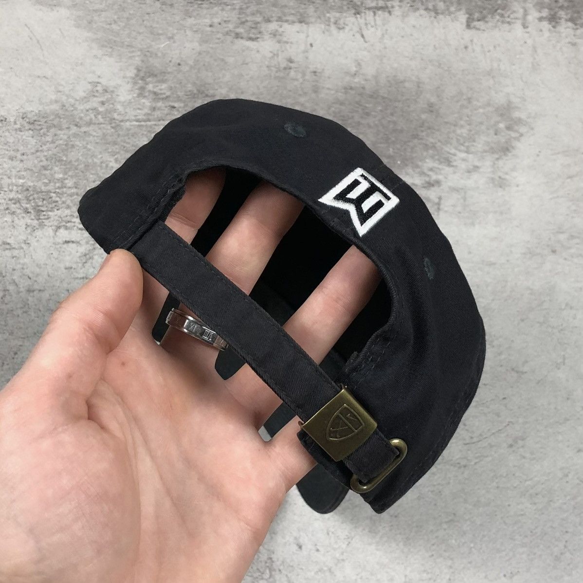 Nike Vintage Tiger Woods Nike Golf Swoosh Cap Size ONE SIZE - 10 Thumbnail