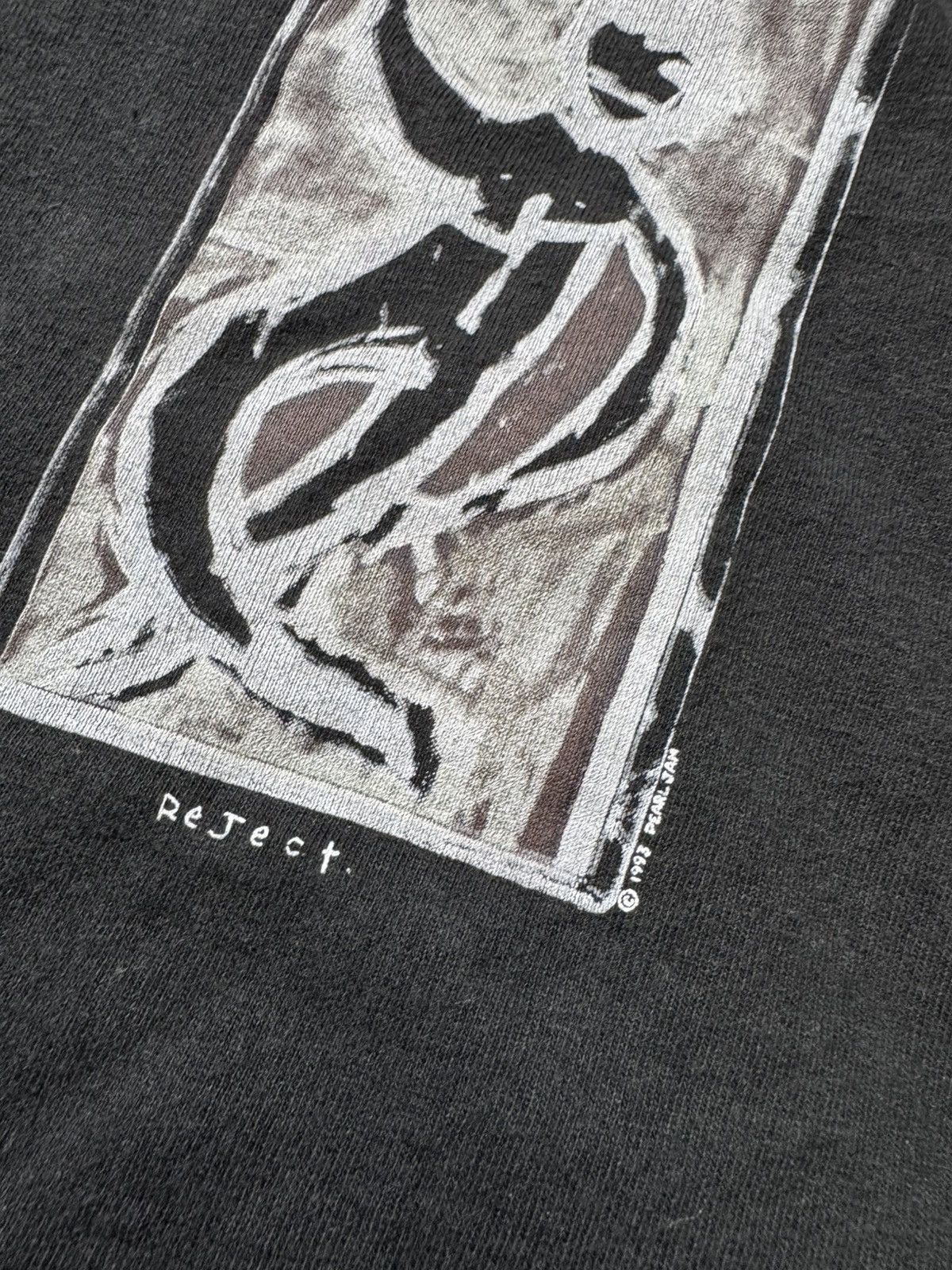 Vintage Vintage Pearl Jam 1993 Reject Size US XL / EU 56 / 4 - 6 Thumbnail