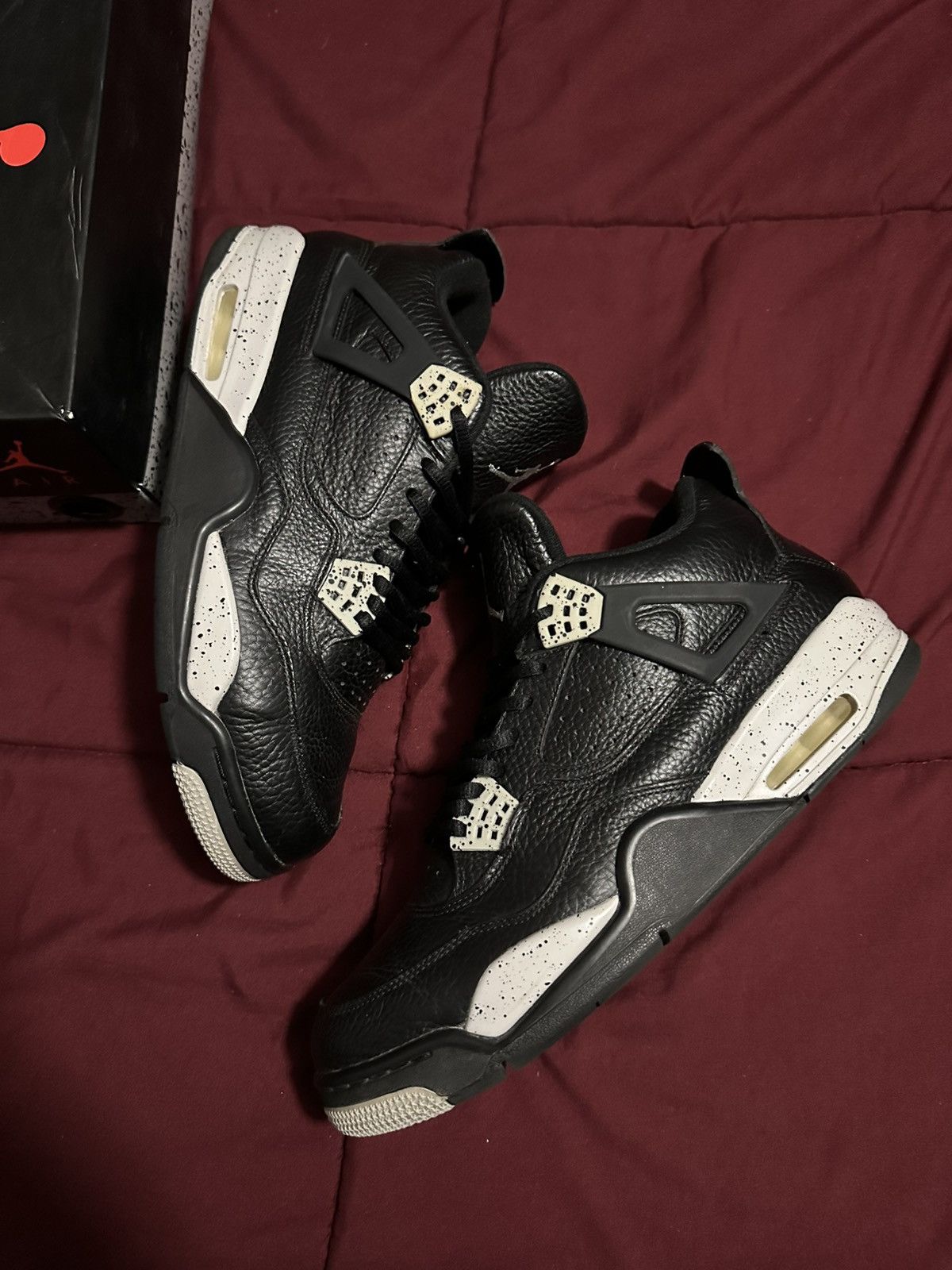 Jordan Brand Jordan 4 black Oreo Size US 12 / EU 45 - 2 Thumbnail
