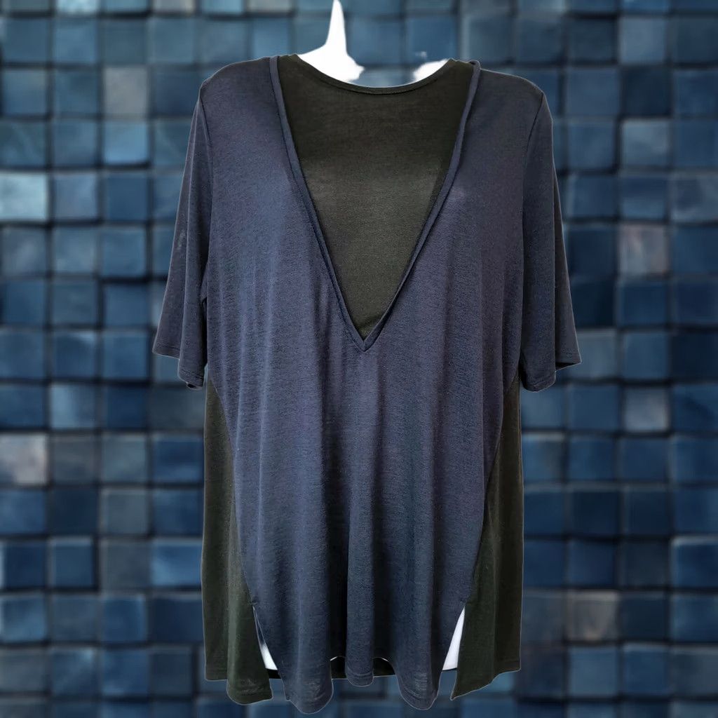 Vince Vince Womens Crew Neck Short Sleeve Tunic Knit Tee Blue Black sz M Size 32" / US 10 / IT 46 - 1 Thumbnail