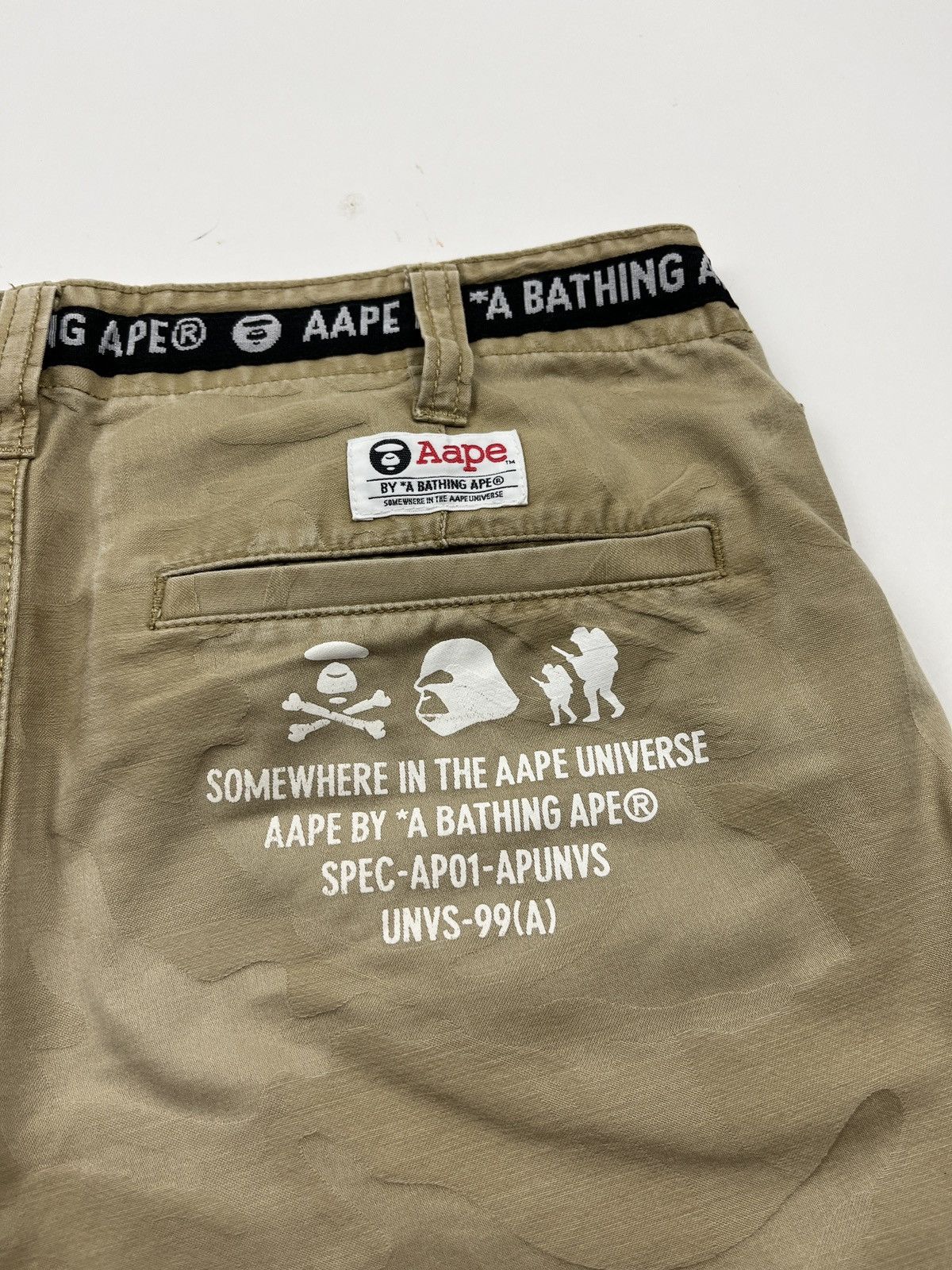 Aape Aape by Bape Shorts Size US 30 / EU 46 - 8 Thumbnail
