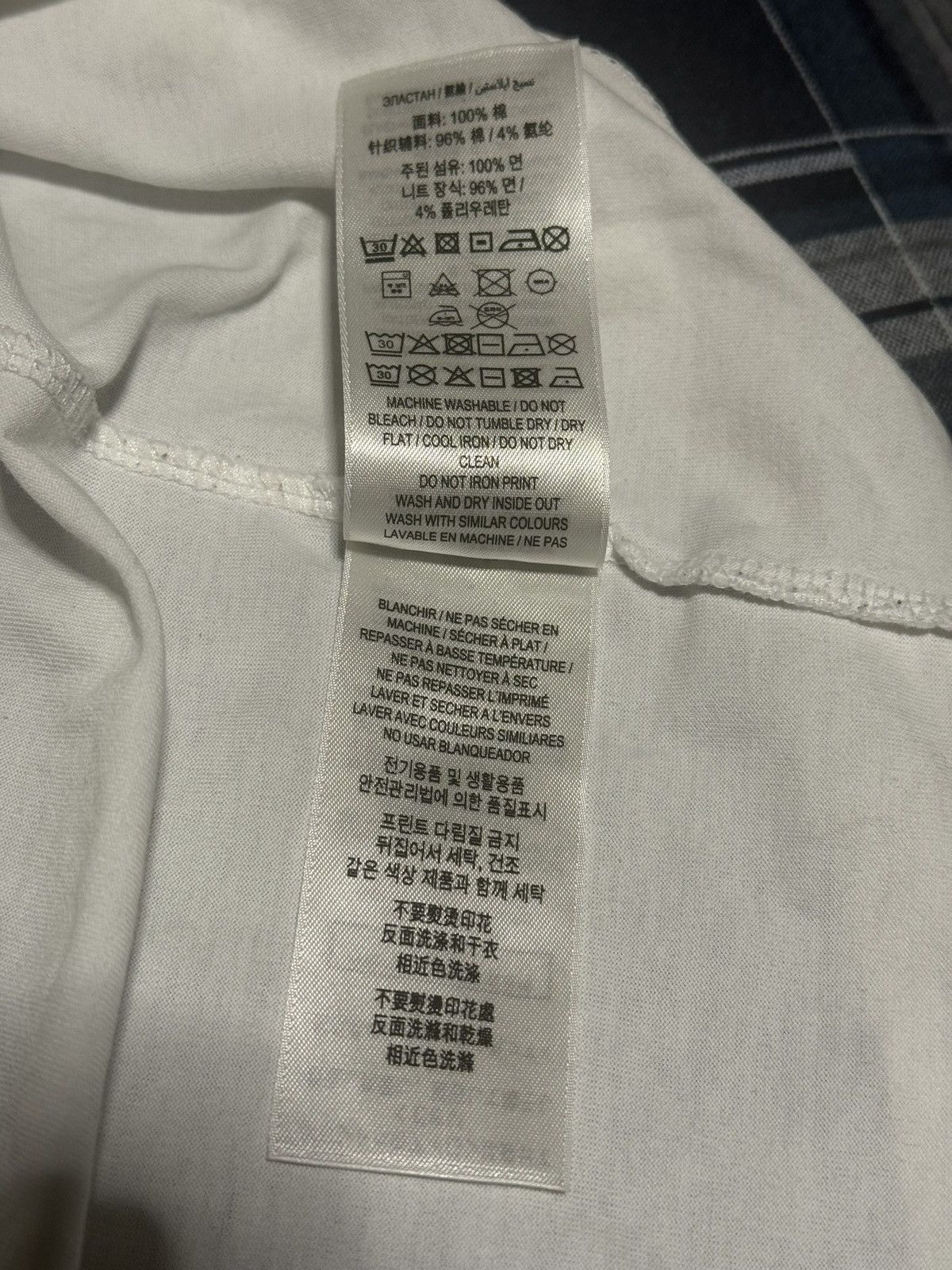 Burberry Burberry White Logo Tee Size L Size US L / EU 52-54 / 3 - 8 Thumbnail
