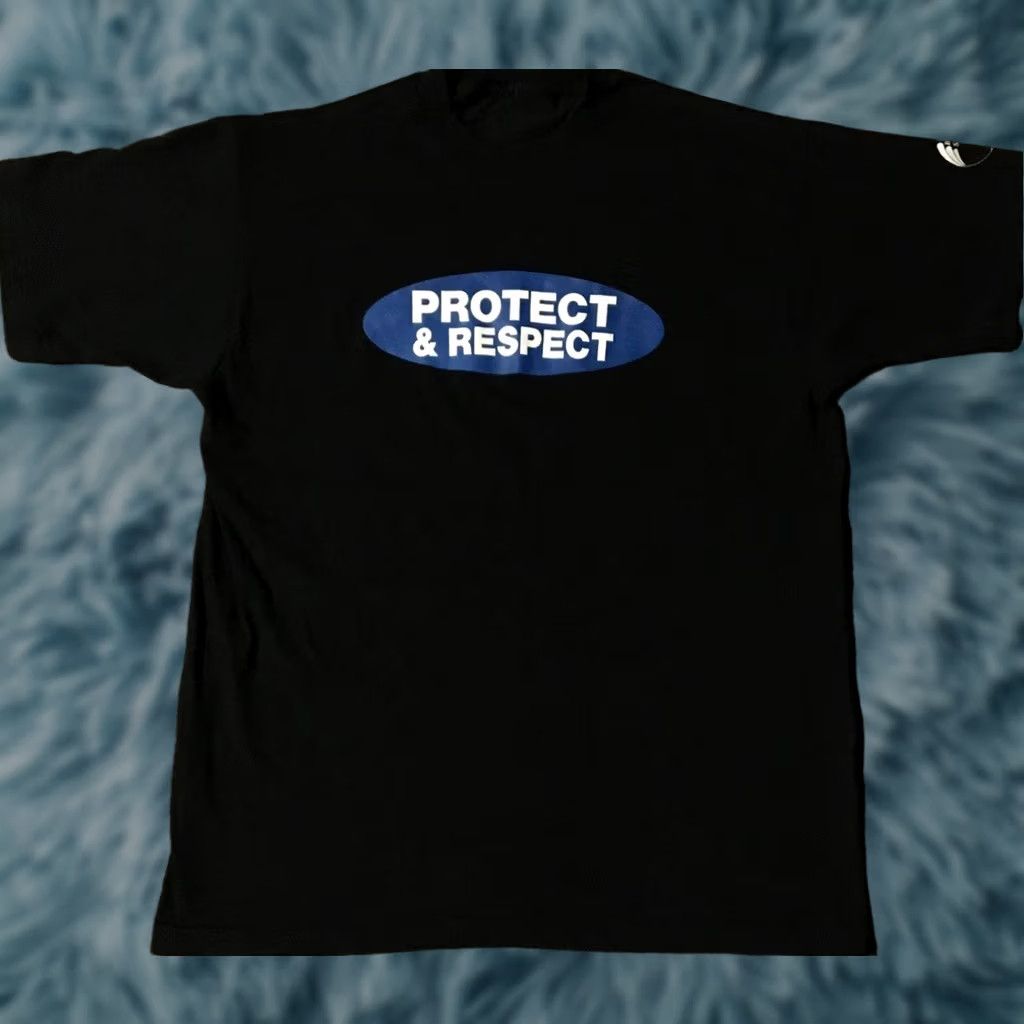 Vintage VINTAGE 90s USA Single Stitch Protect & Respect AIDS HIV Awareness Shirt XL Black Men T-Shirt Short Sleeve Health/Medicine Theme Size US XL / EU 56 / 4 - 1 Thumbnail