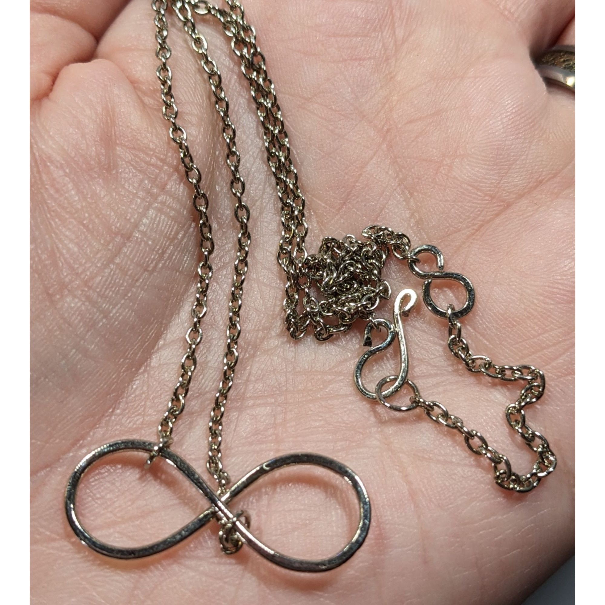 Other Dainty Infinity Pendant Silver Tone Necklace Size ONE SIZE - 6 Thumbnail