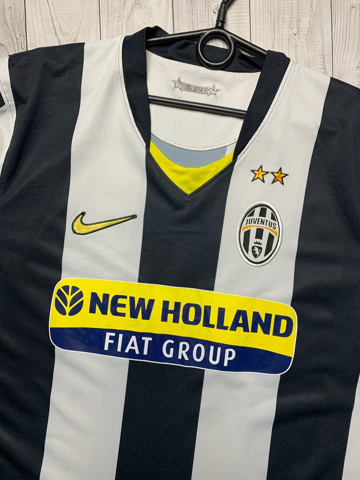 Nike × Vintage Vintage Nike Juventus soccer jersey size XL striped Size US XL / EU 56 / 4 - 2 Thumbnail
