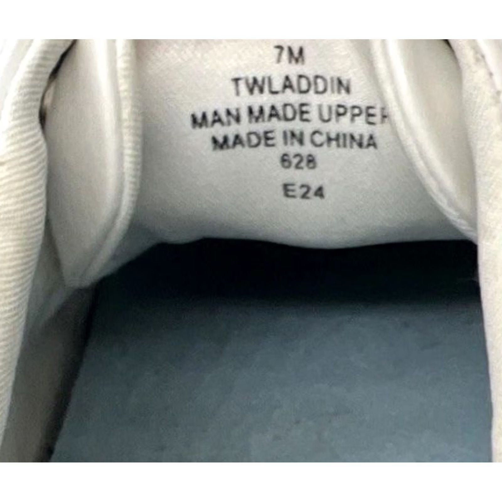 Tommy Hilfiger Tommy Hilfiger TWLADDIN Men’s Shoes White Low Top Lace Up Casual Sneakers Size US M / EU 48-50 / 2 - 6 Thumbnail