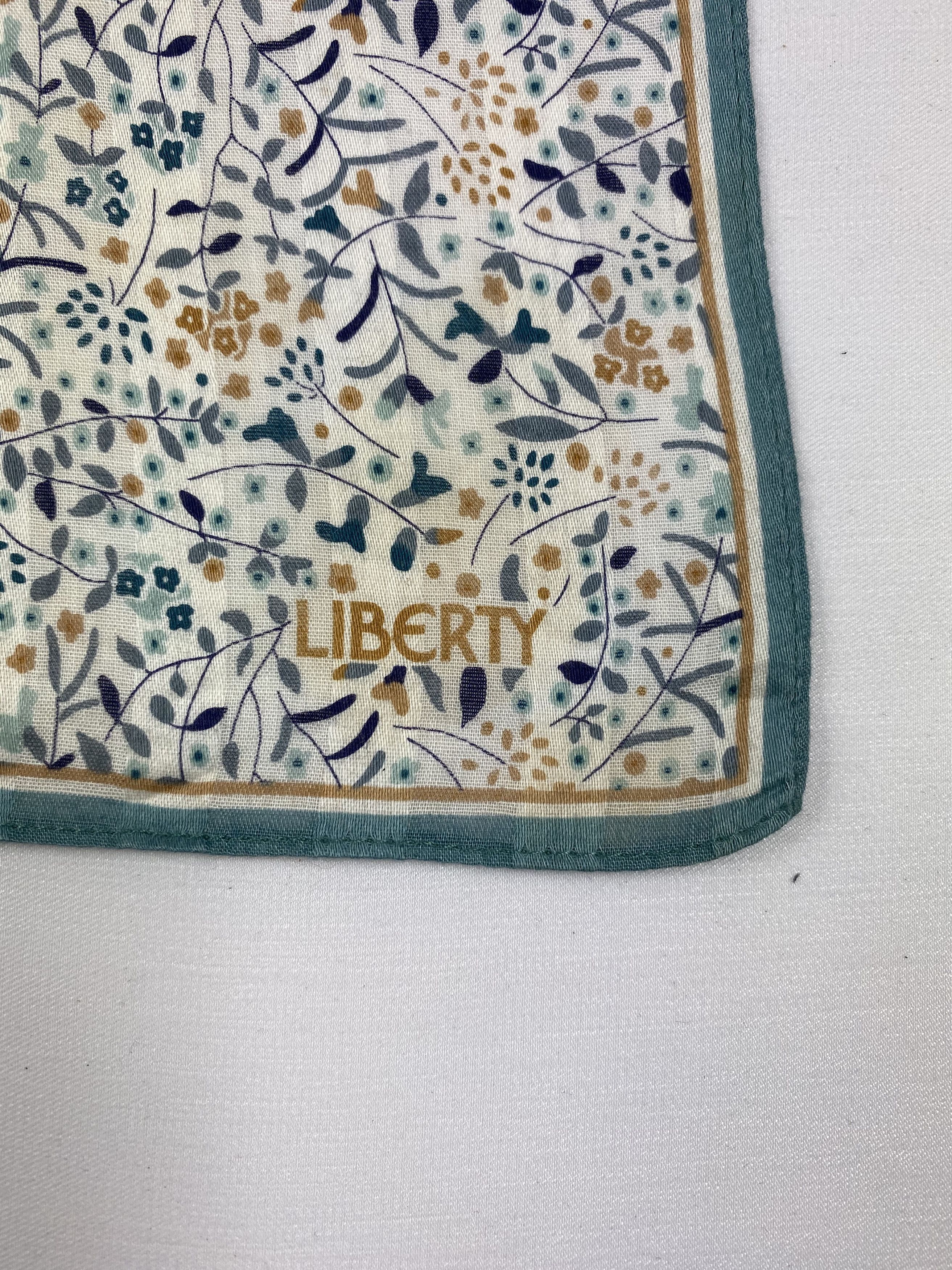 Liberty × Vintage Liberty Handkerchief / Bandana / Neckerchief Size ONE SIZE - 5 Thumbnail