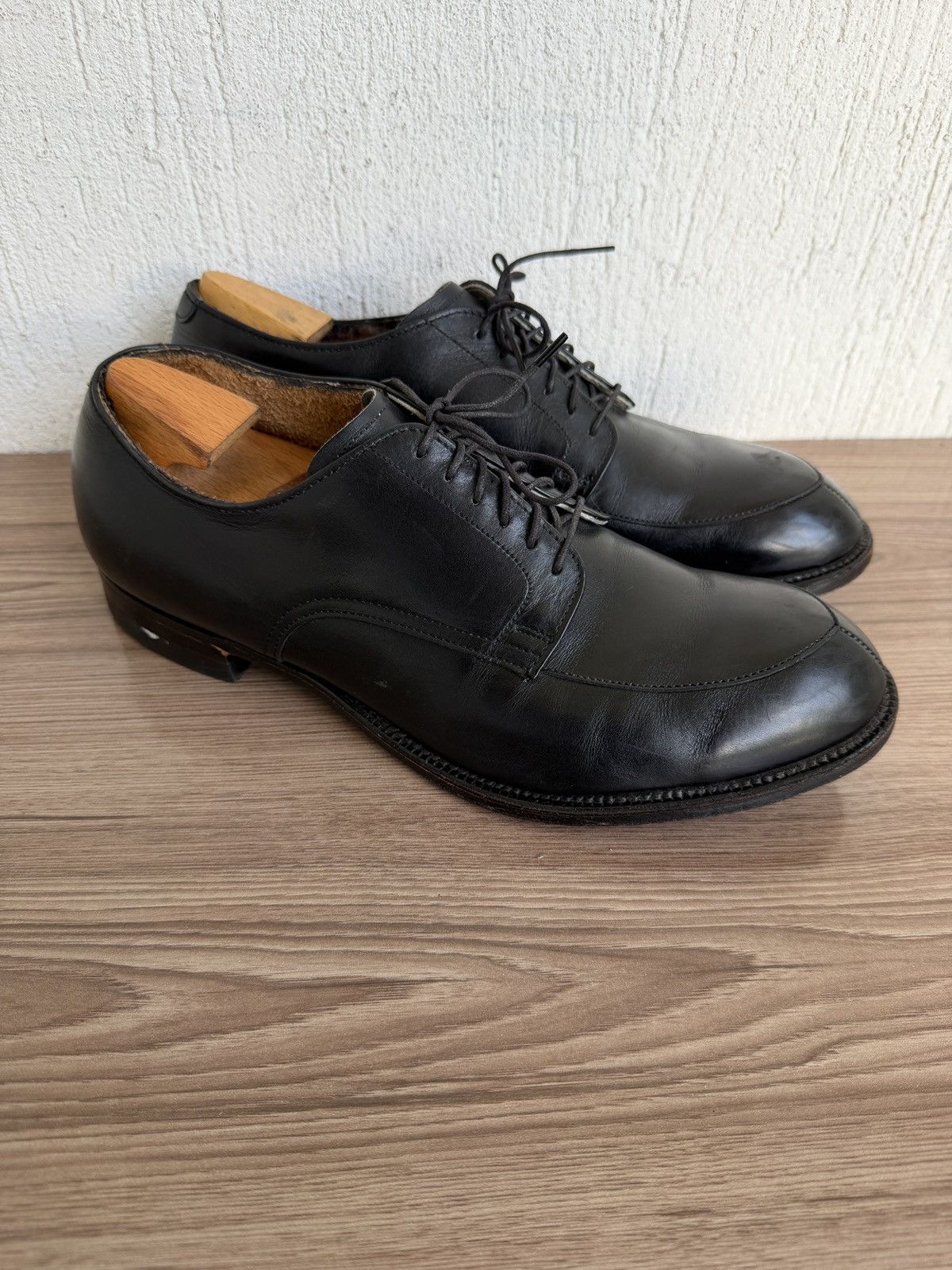 Alden V-tip Blucher derby exclusive piece Size US 10.5 / EU 43-44 - 3 Thumbnail