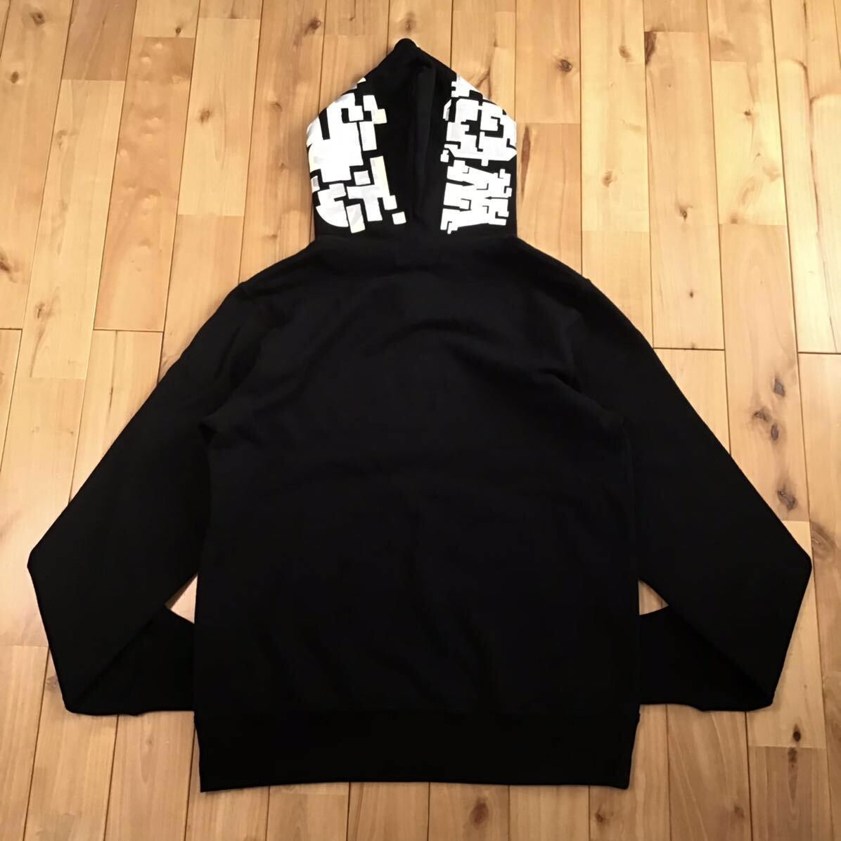 Bape 💫Glow in the dark💫 BAPE DIGITAL SHARK FULL ZIP HOODIE APE Size US L / EU 52-54 / 3 - 3 Thumbnail