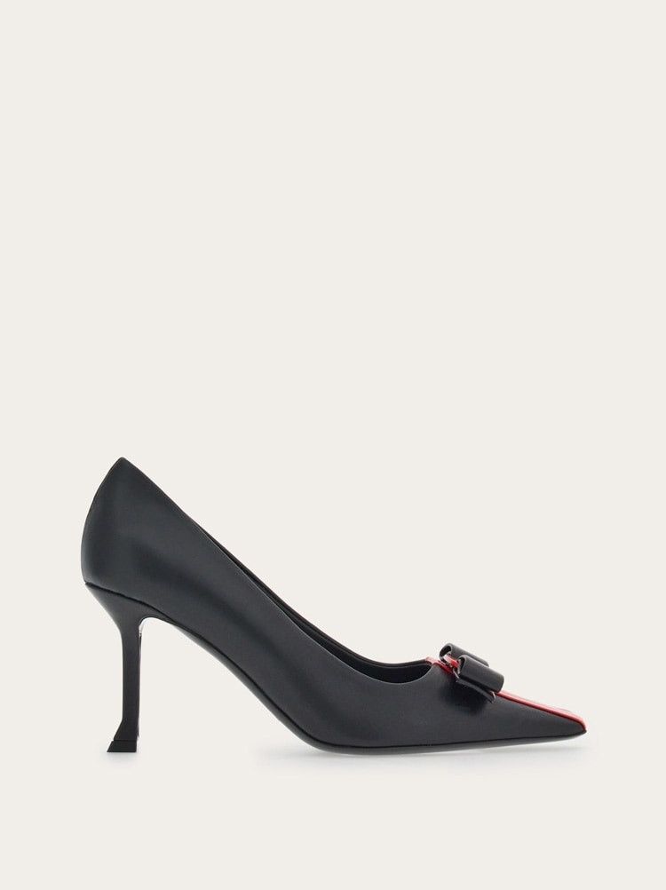 Salvatore Ferragamo o1s1rm0724 Vara Bow Leather Pumps in Black/Red Size US 5.5 / IT 35.5 - 1 Thumbnail