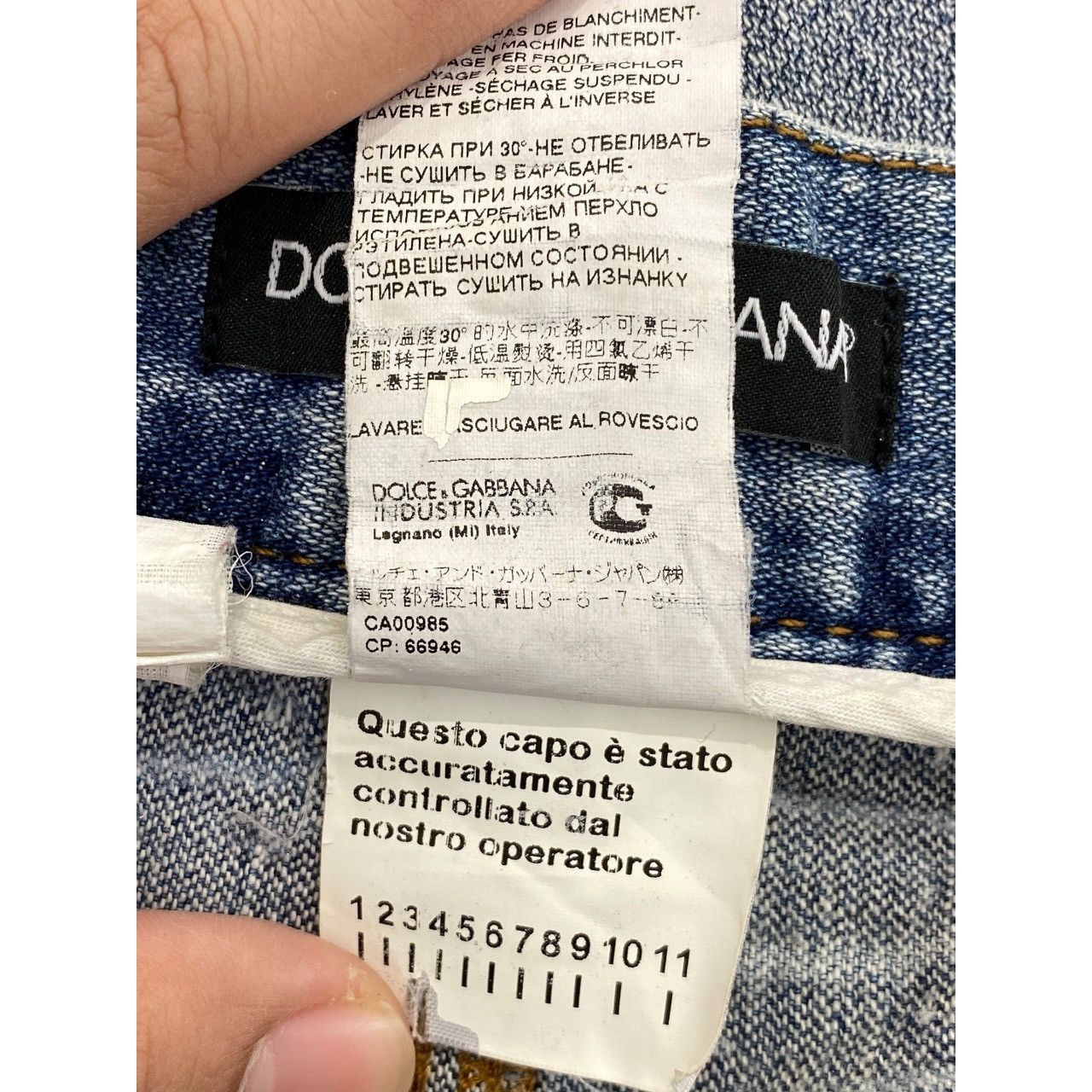 Levi's Vintage Levi’s 90’s Blue Wash Style Loose Jeans Size US 40 / EU 56 - 17 Thumbnail
