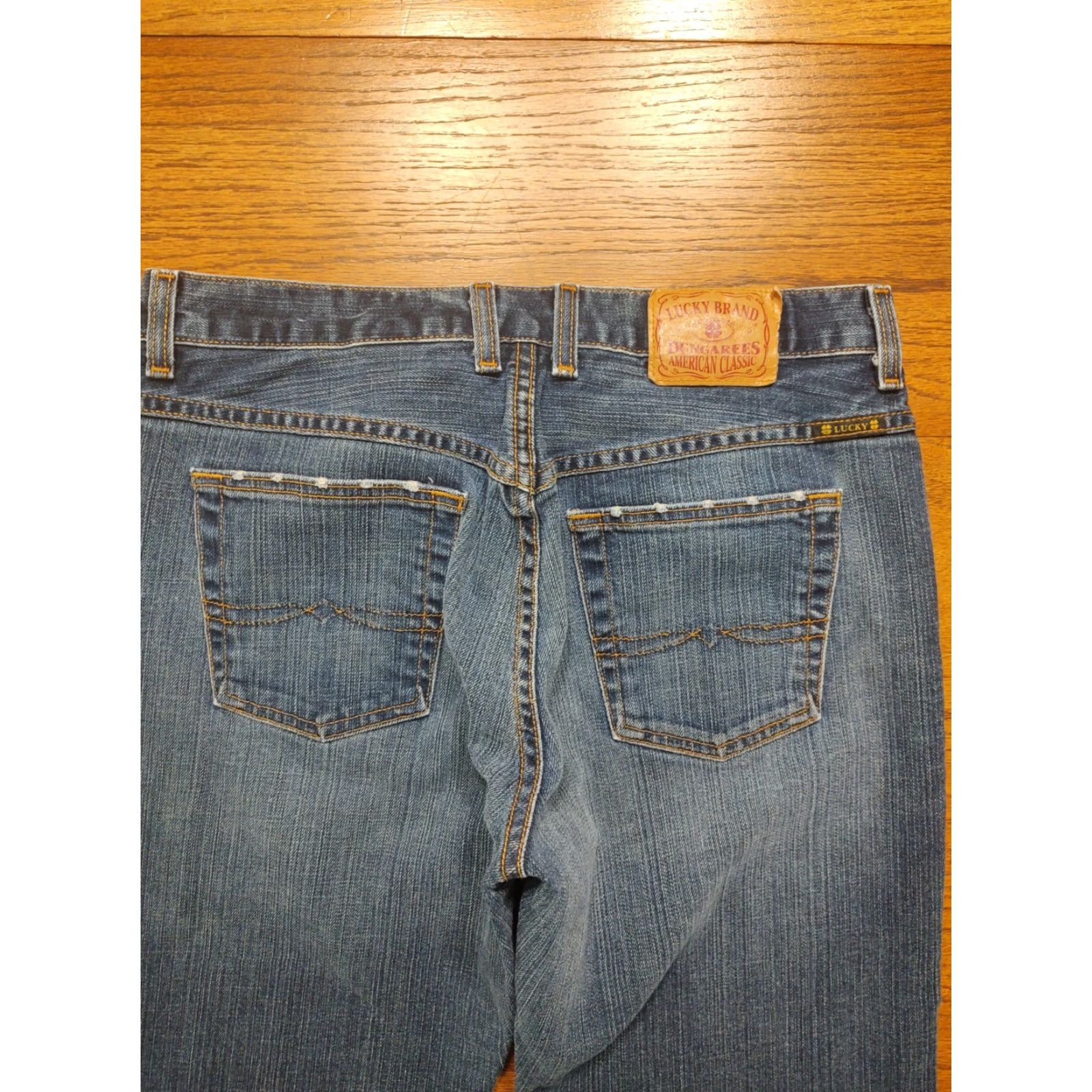 Lucky Brand VINTAGE Lucky Brand Easy Rider Jeans Womens 8 X 32 Bootcut Button Fly USA Denim Blue Size 30" / US 8 / IT 44 - 4 Thumbnail