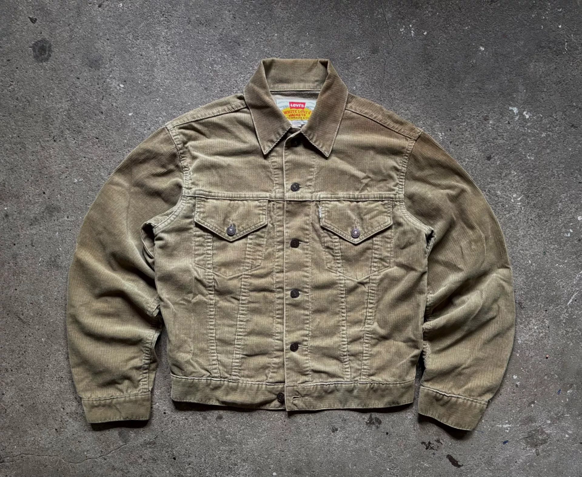 Vintage Vintage 1996 Levi's Corduroy Jacket Size US M / EU 48-50 / 2 - 1 Thumbnail