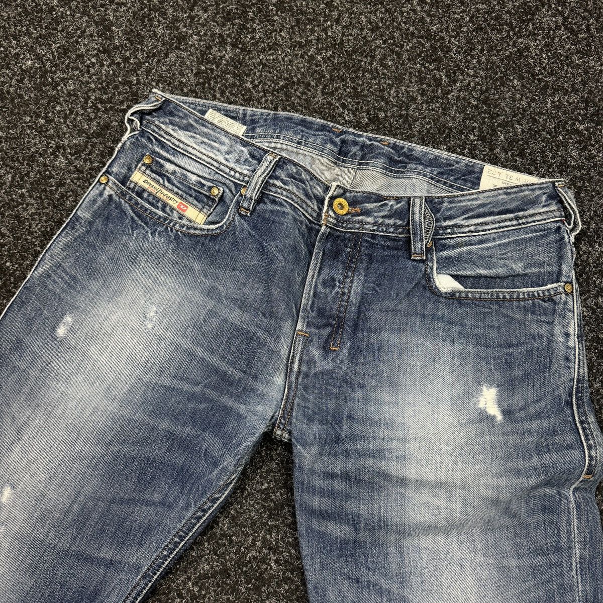 Diesel Flare Diesel Zathan Vintage Distressed Low Rise Y2k Style Size US 31 - 4 Thumbnail