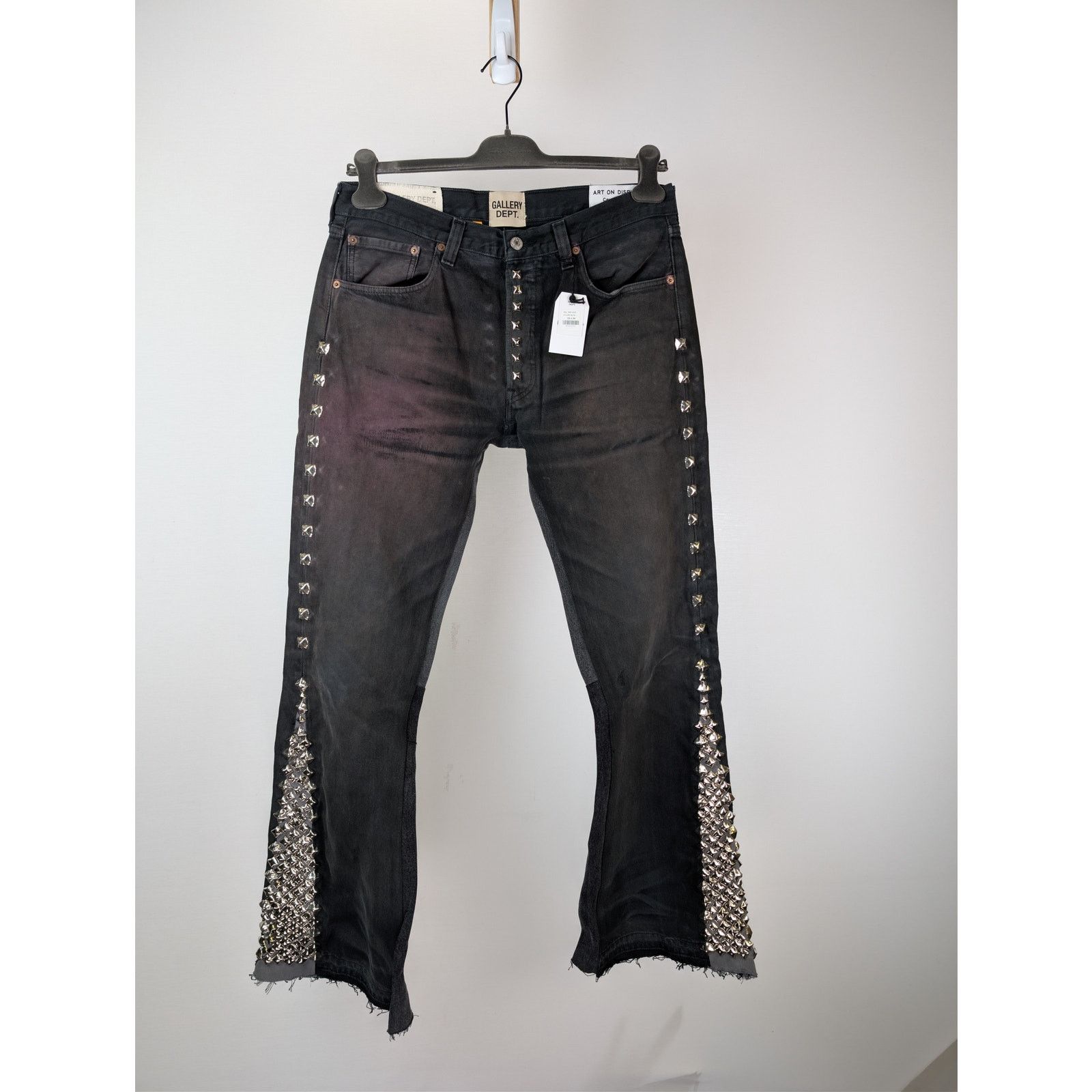 Gallery Dept. o1rshd1 Studded LA Flare Jeans in Black 32 x 34 Size US 32 / EU 48 - 1 Thumbnail