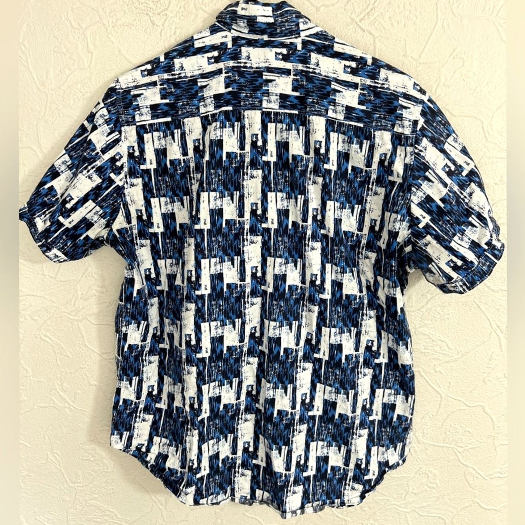 Robert Graham Robert Graham LAVETA Short Sleeve Shirt M Blue Mens Regular Size Medium Size US M / EU 48-50 / 2 - 2 Thumbnail