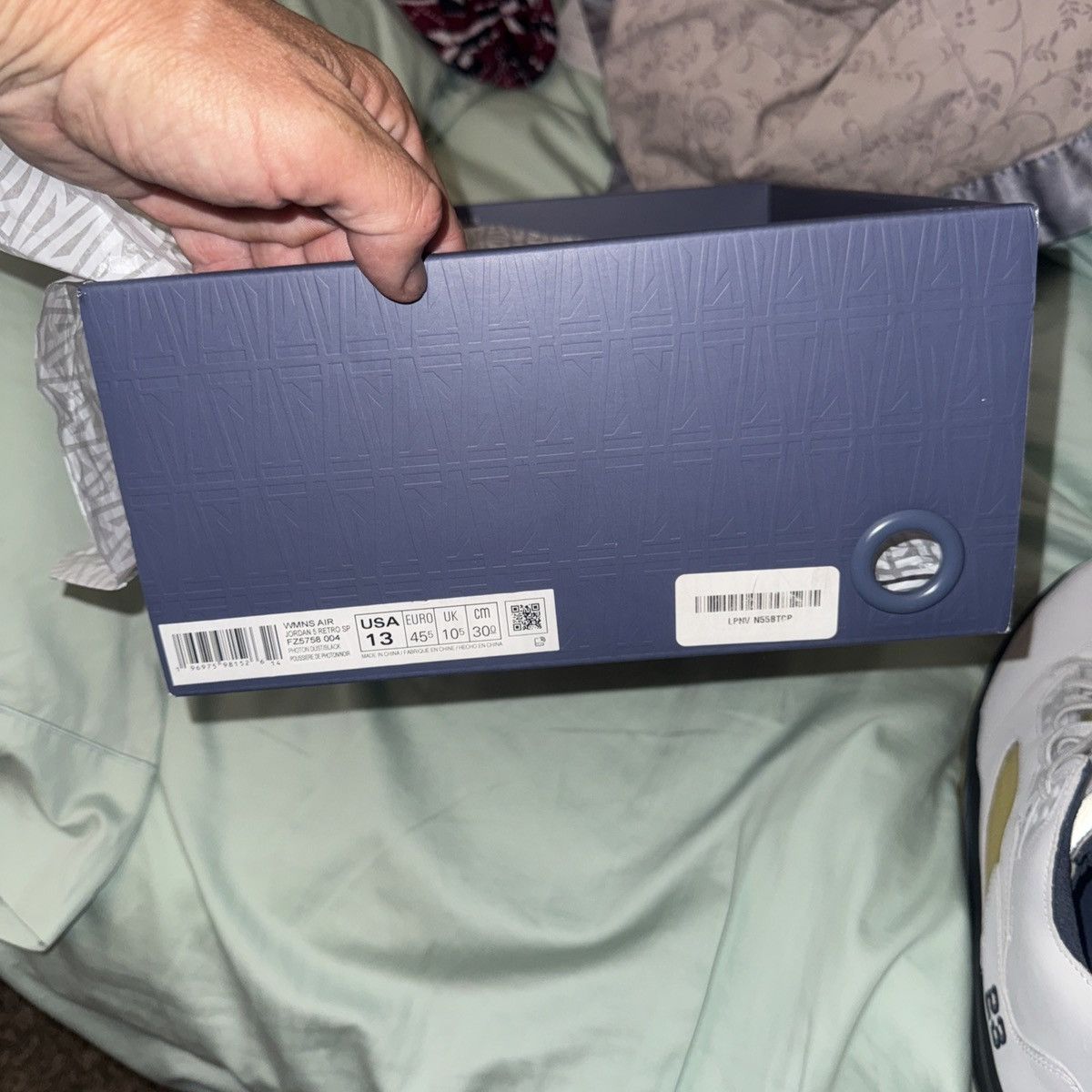 A Ma Maniere × Jordan Brand a ma maniere jordan 5 dawn Size US 11.5 / EU 44-45 - 6 Thumbnail