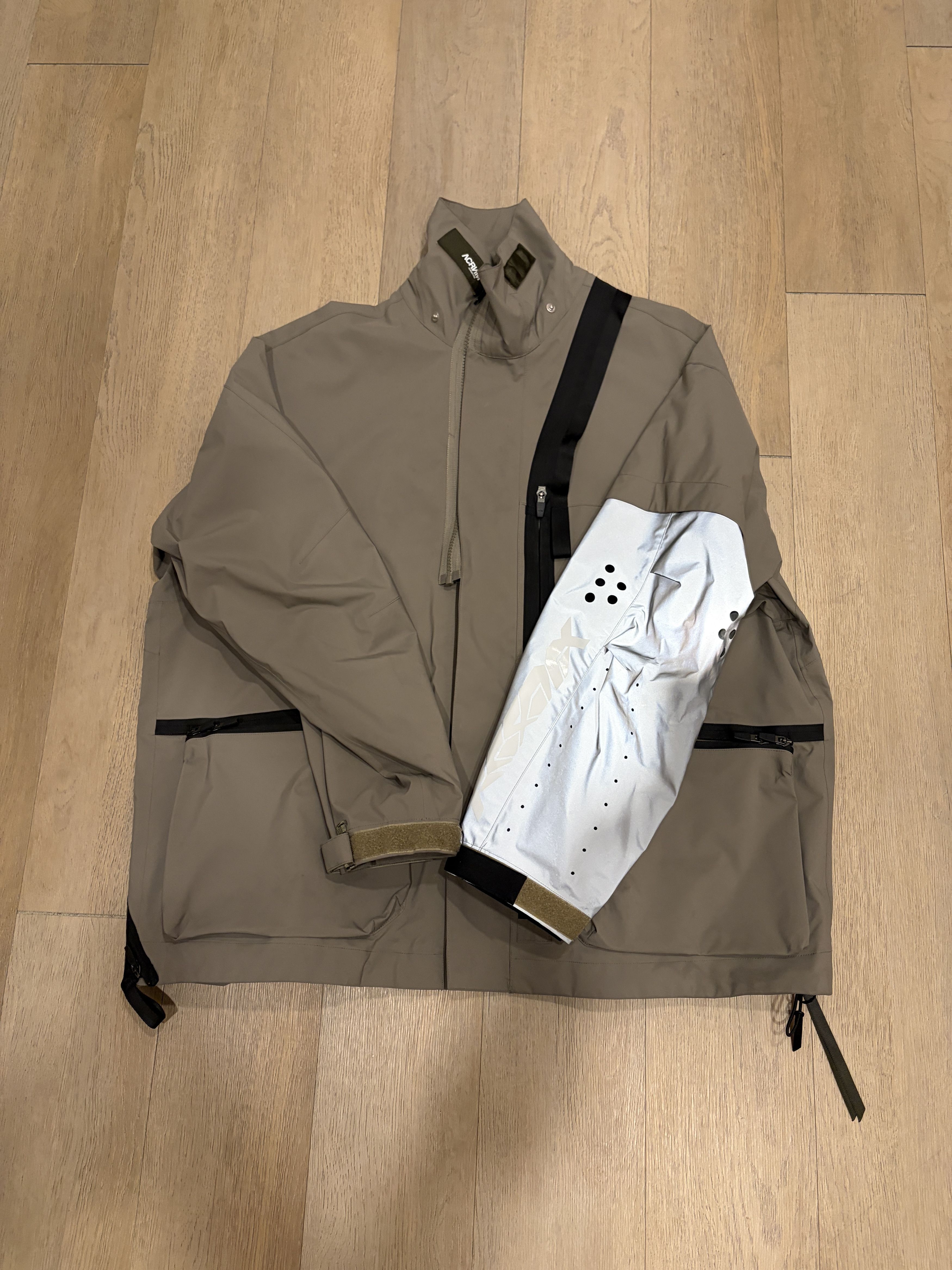Acronym S-J7 | Grailed