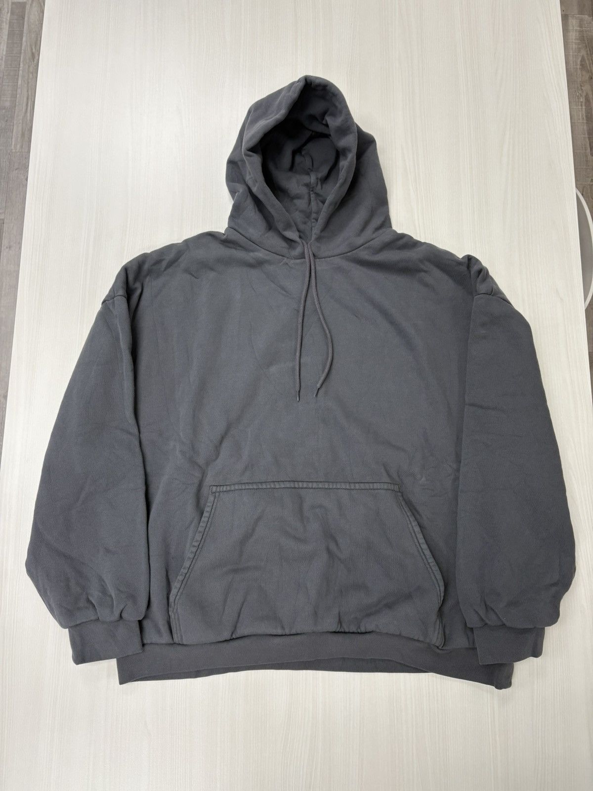 Balenciaga × Gap × Kanye West YZY x GAP hoodie Dark Grey M Size US M / EU 48-50 / 2 - 1 Thumbnail