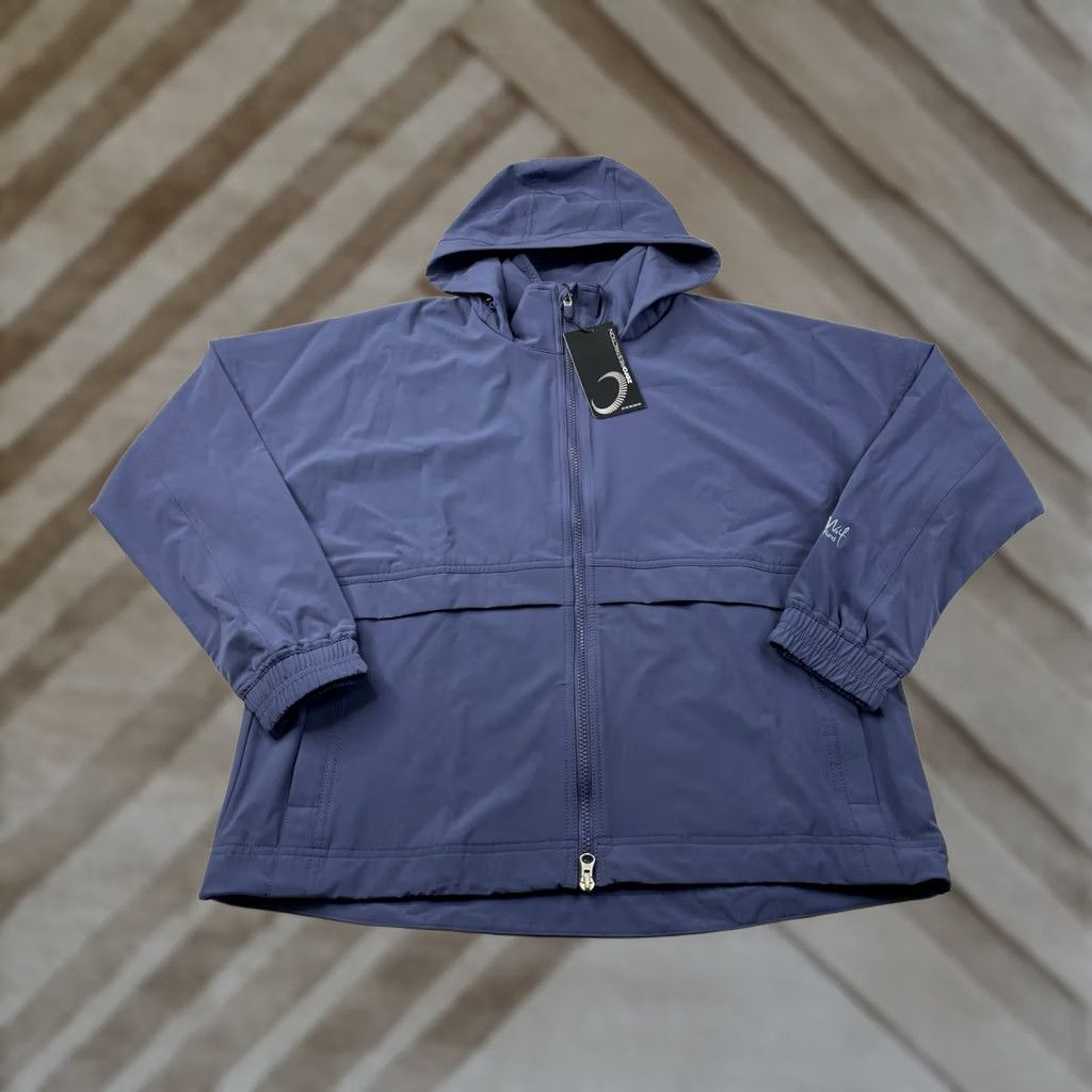 Vintage NWT Zero Restriction Windbreaker Jacket Storm Blue L Womens Hooded Golf Zip NWT Size L / US 10 / IT 46 - 1 Thumbnail