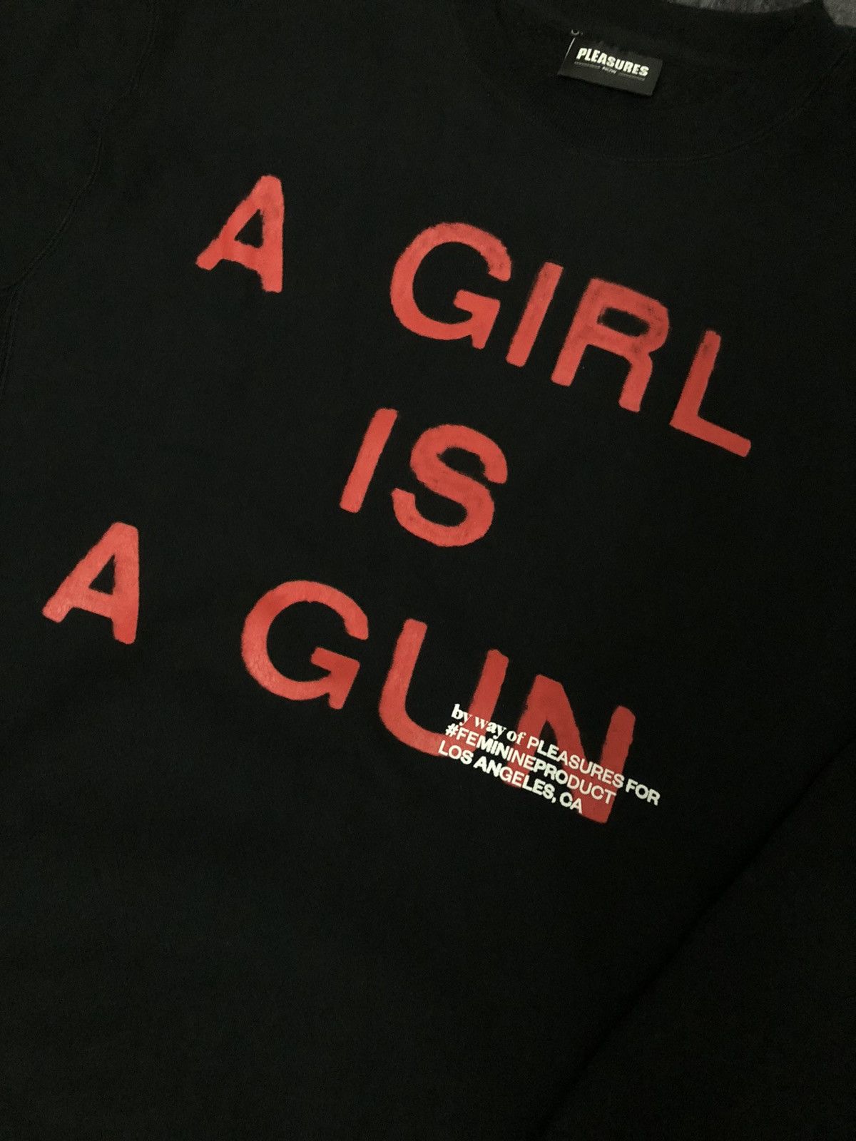 Pleasures Pleasures “A GIRL IS A GUN” Crewneck Size US M / EU 48-50 / 2 - 2 Thumbnail