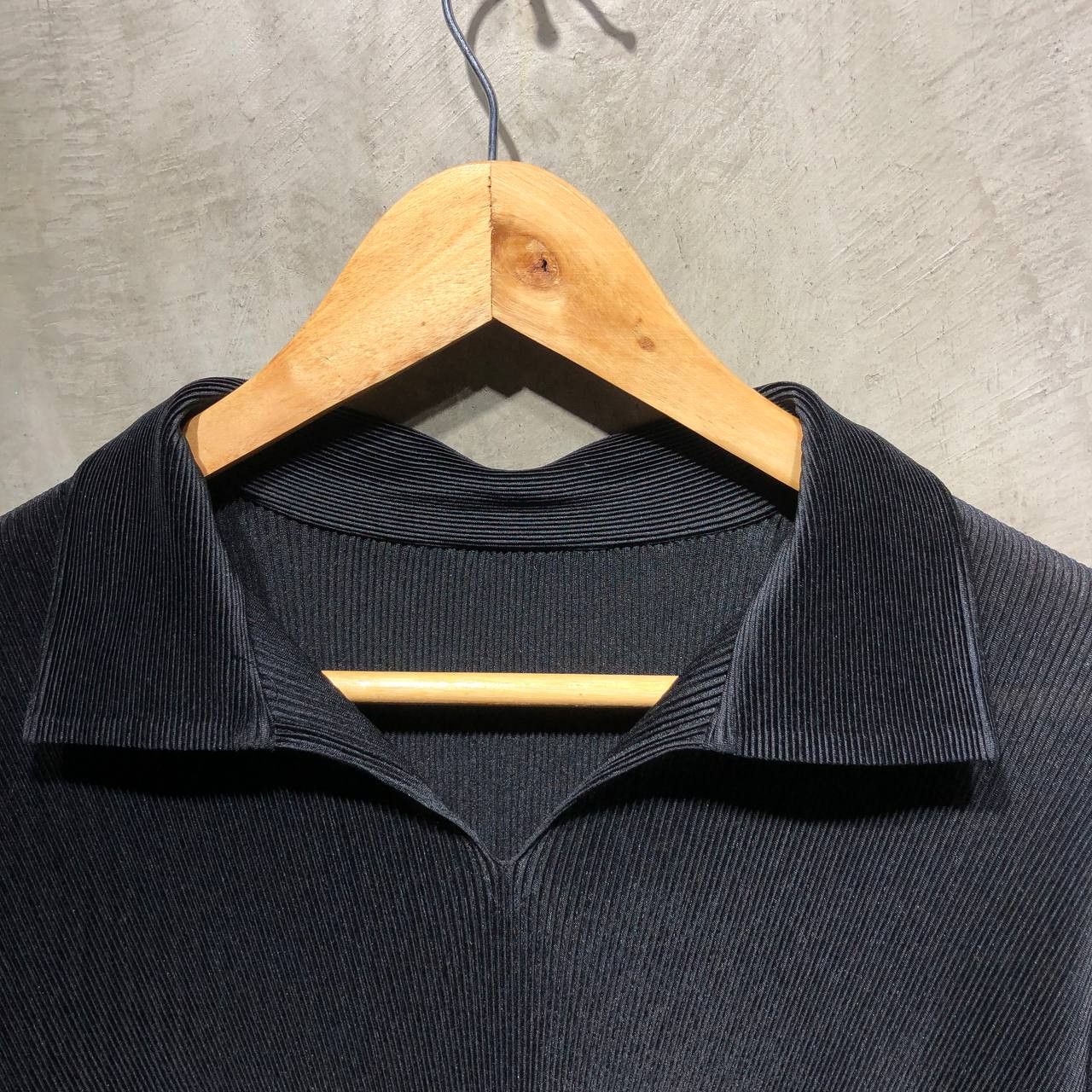 Pleats Please Issey Miyake Issey Miyake Pleats Please cropped Polo shirt Size M / US 6-8 / IT 42-44 - 3 Thumbnail