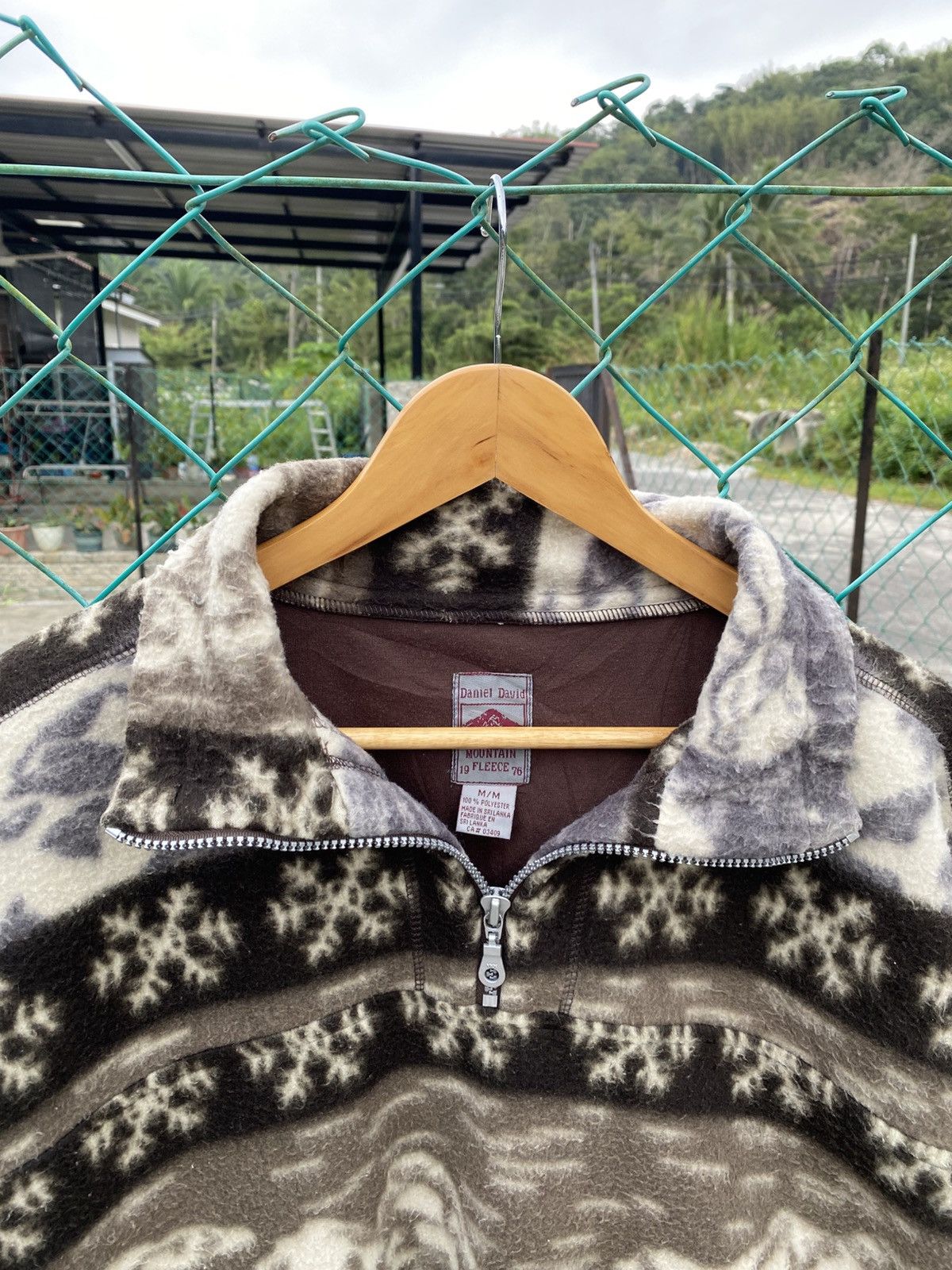 Aztech Mountain Daniel David Mauntain pullover printed fleece Size US M / EU 48-50 / 2 - 3 Thumbnail