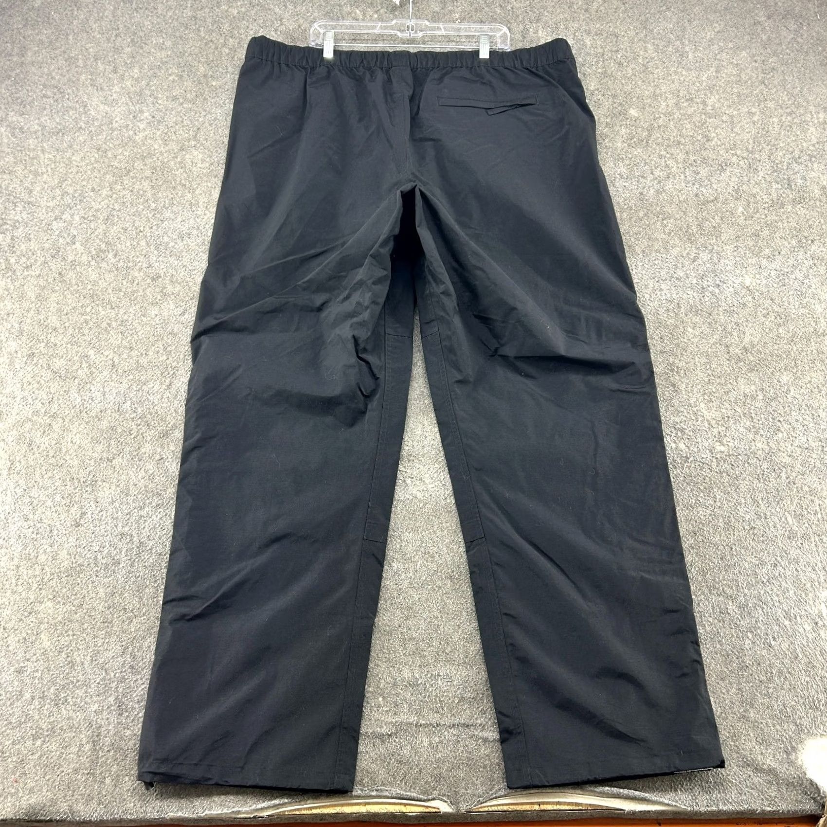 Rains Duluth Pant Mens 2XL 44x34 Black Rain Cargo Nylon Waterproof Workwear Casual Pants Straight Leg Adjustable Pockets Cotton Nylon Size US 39 - 6 Thumbnail